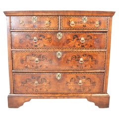 17th century walnut marquetry William and Mary  chest of drawers