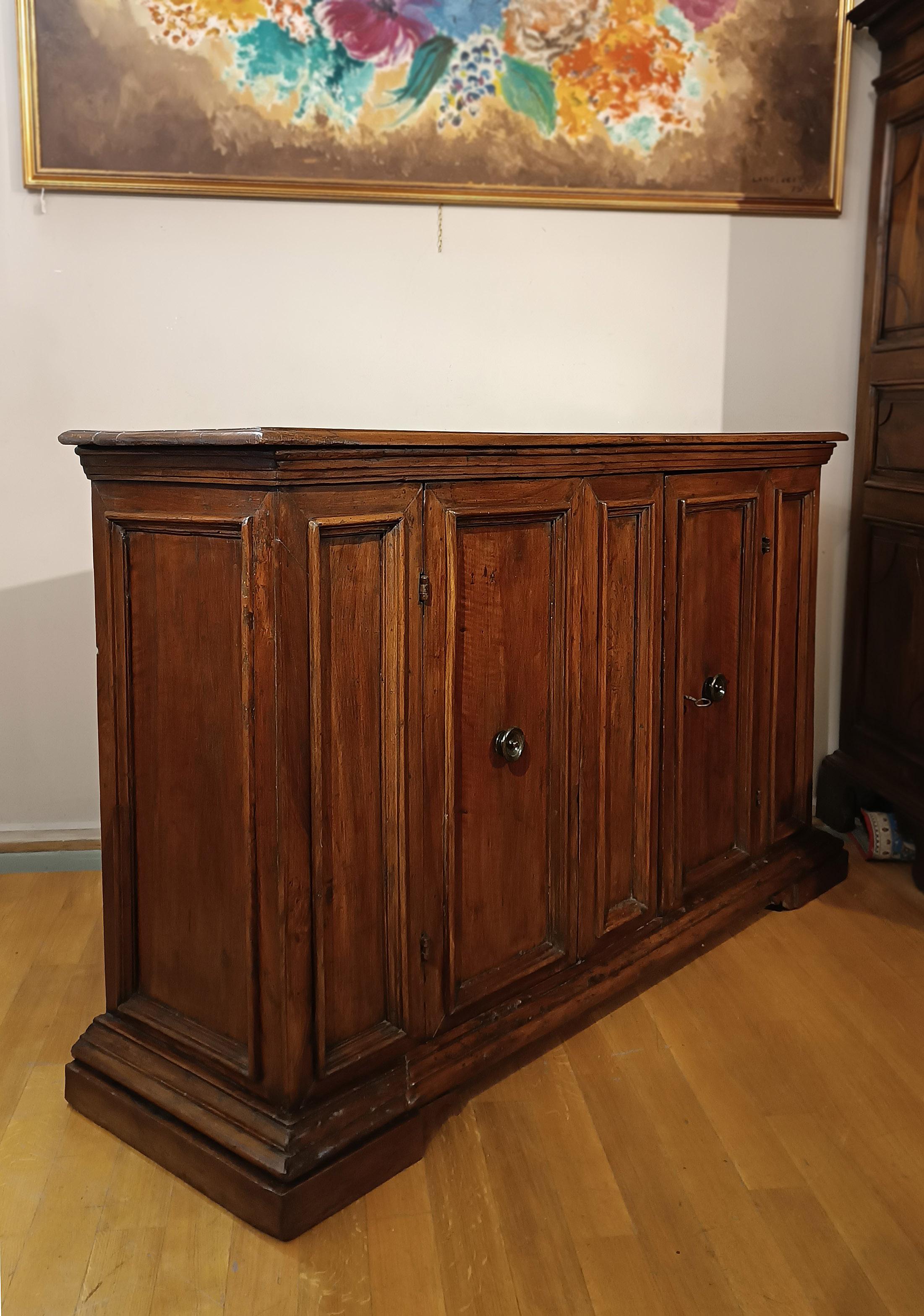 Italian 17th CENTURY WALNUT SIDEBOARD For Sale