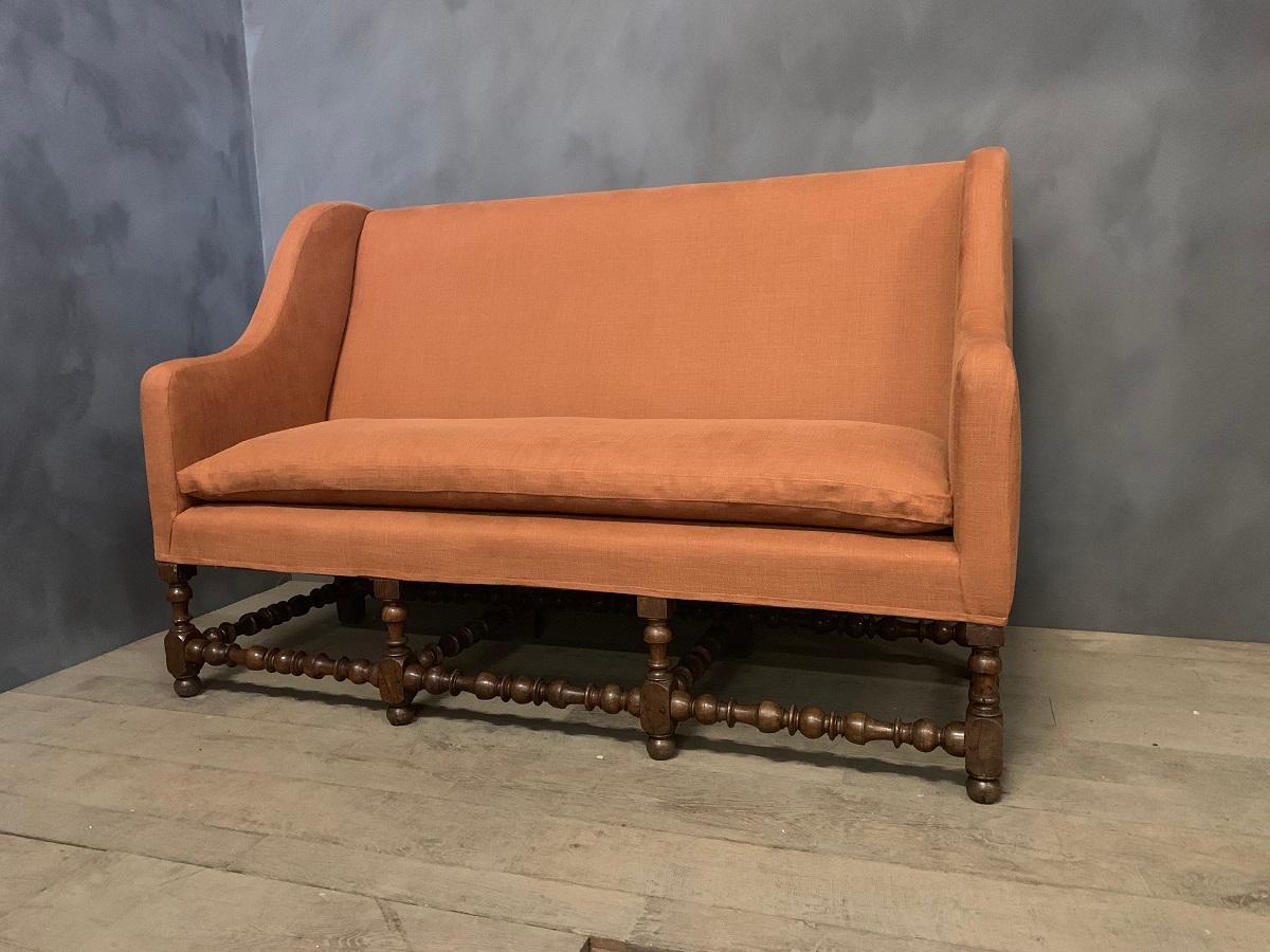 18th Century and Earlier 17th Century Walnut Sofa For Sale