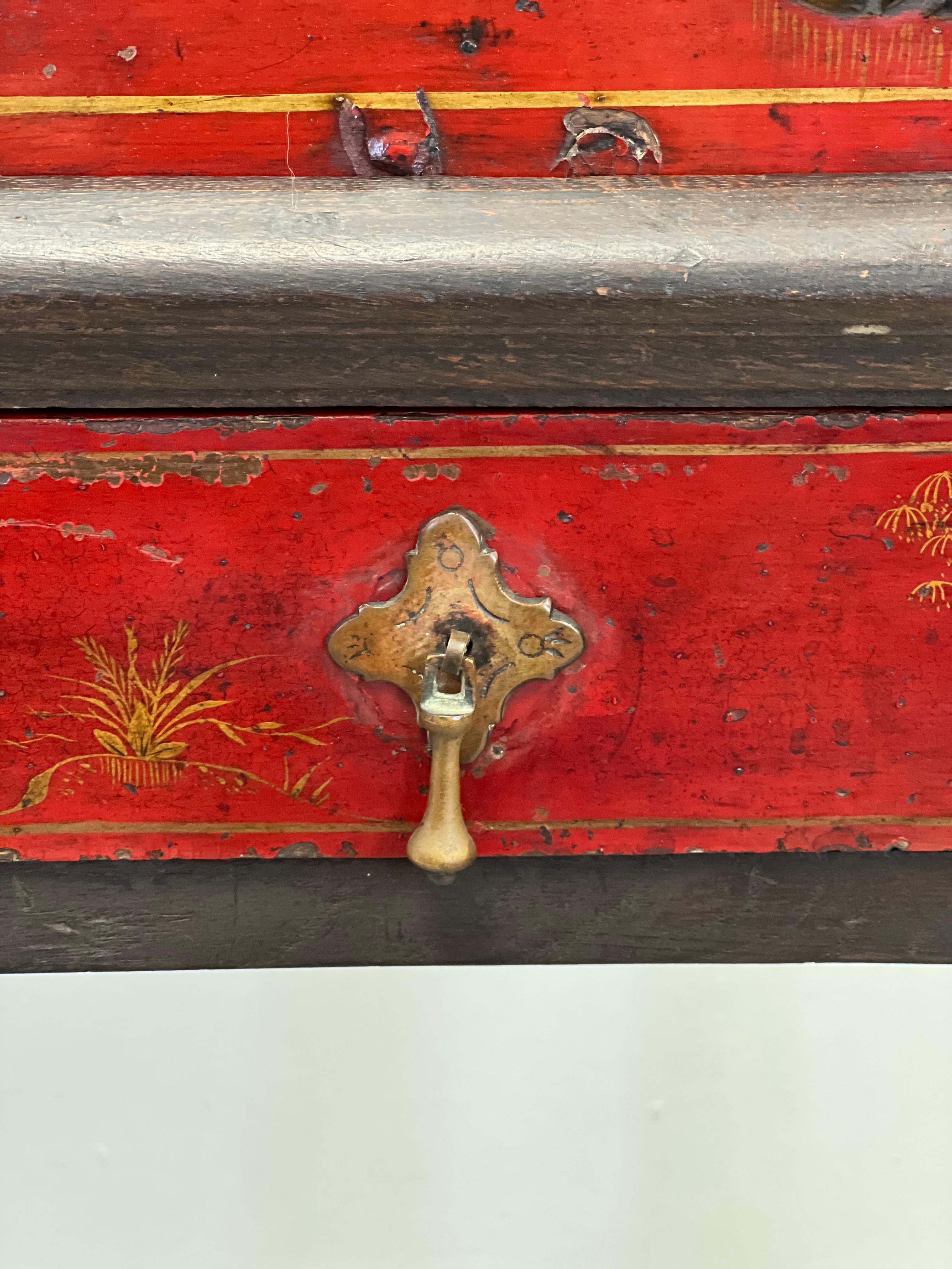17th Century, William and Mary Chinoiserie Trunk on Stand  For Sale 10