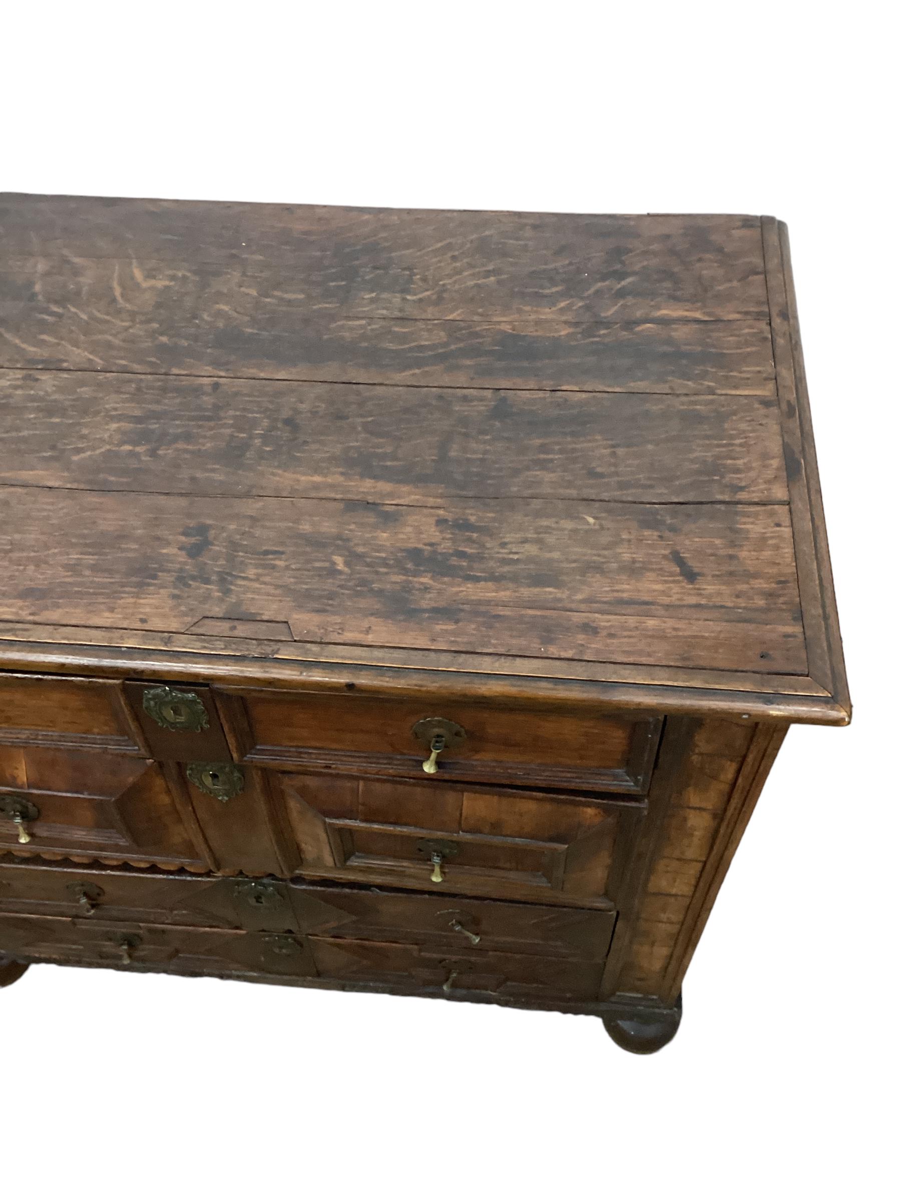 17th Century William and Mary Oak Chest For Sale at 1stDibs