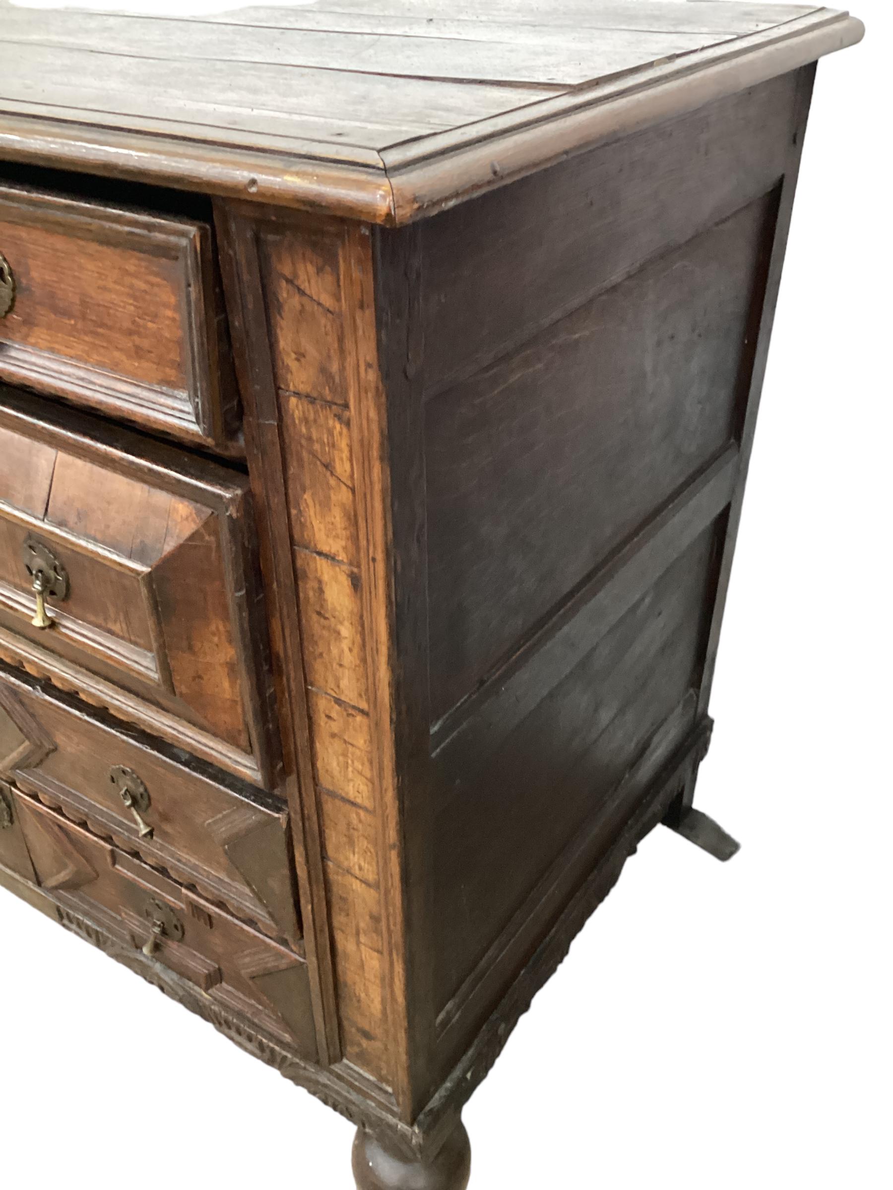 17th Century William and Mary Oak Chest  For Sale 4