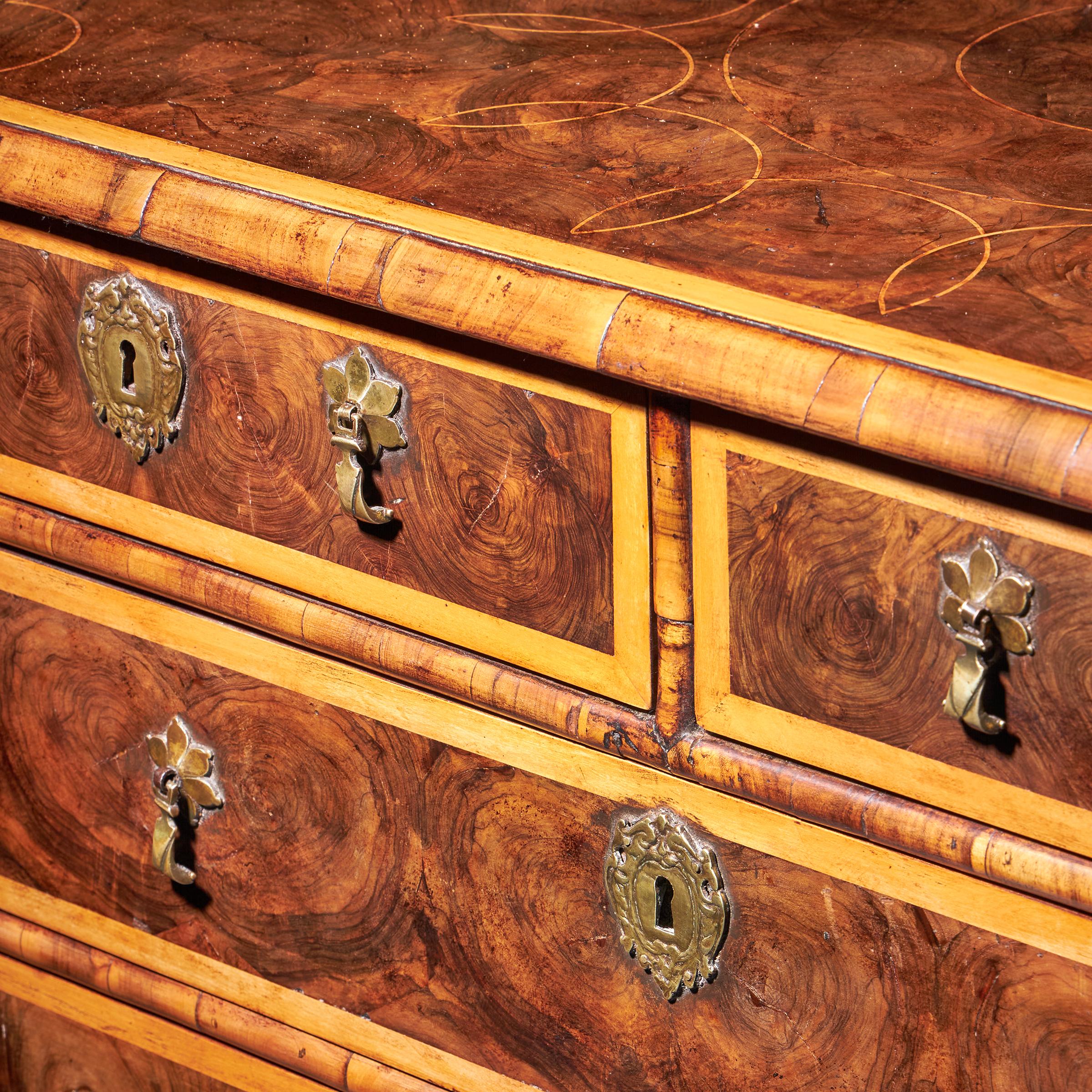 Commode à huîtres William and Mary Olive du 17ème siècle, vers 1690. Angleterre en vente 6