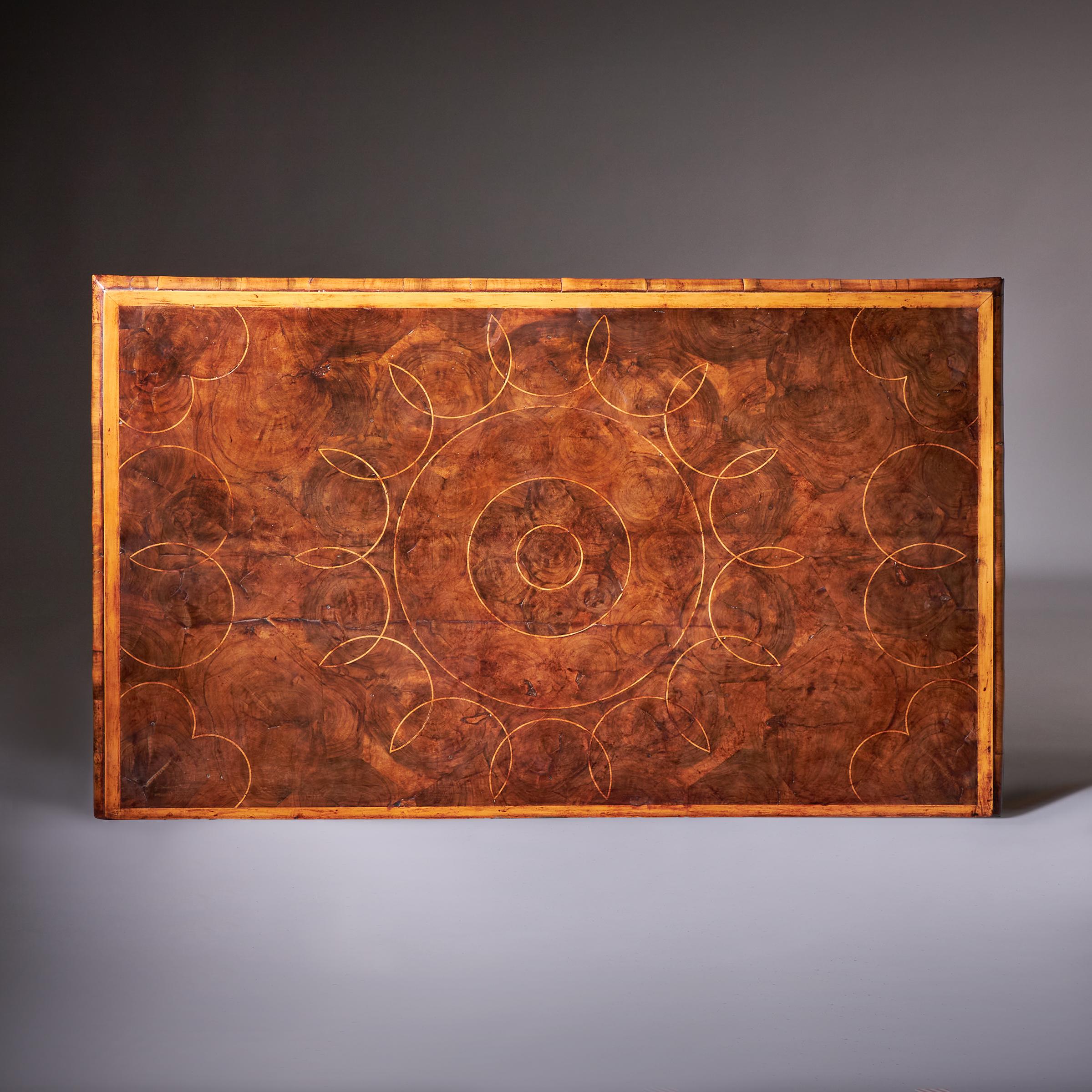 Commode à huîtres William and Mary Olive du 17ème siècle, vers 1690. Angleterre en vente 14