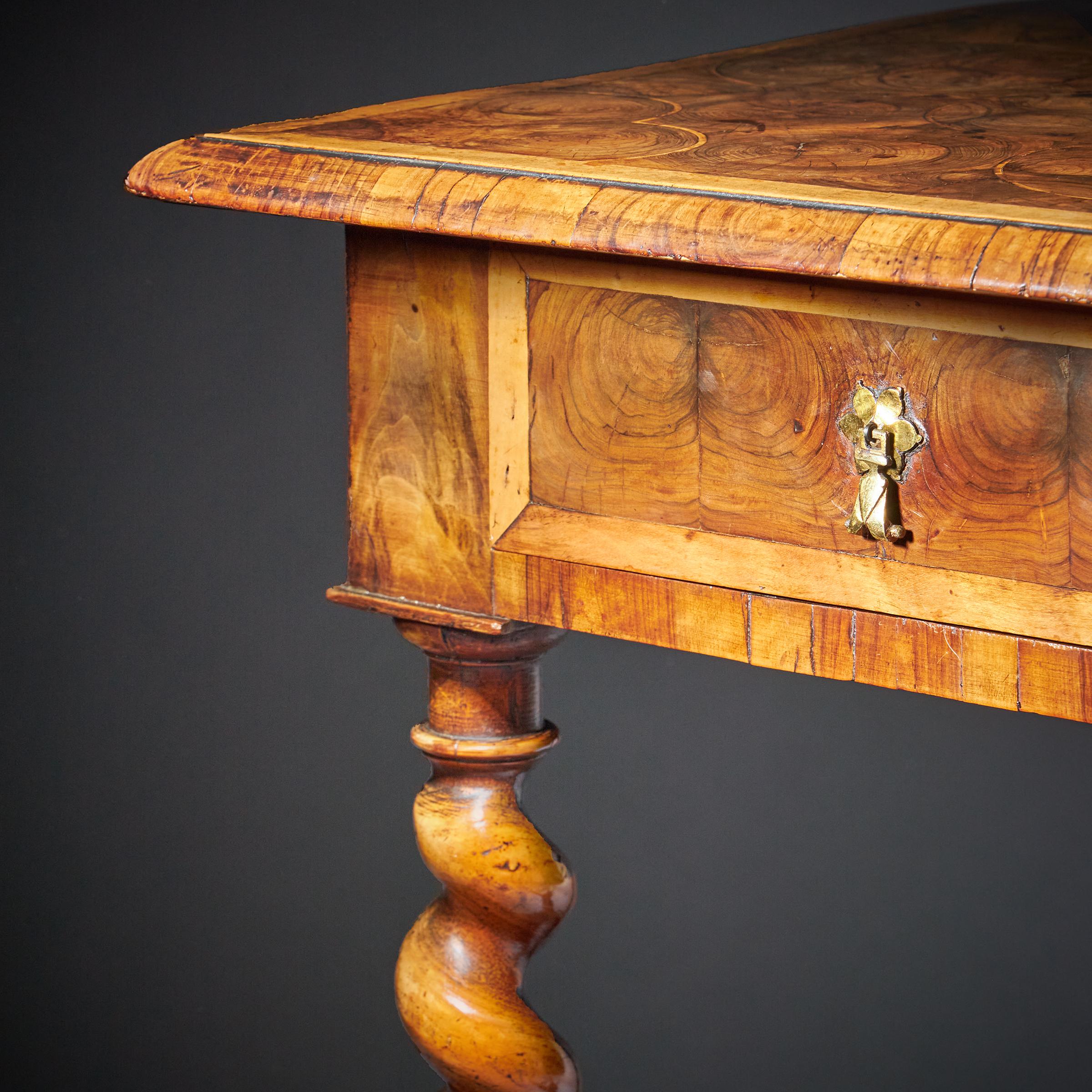 17th Century William and Mary Olive Oyster Table, Circa 1680-1700 6