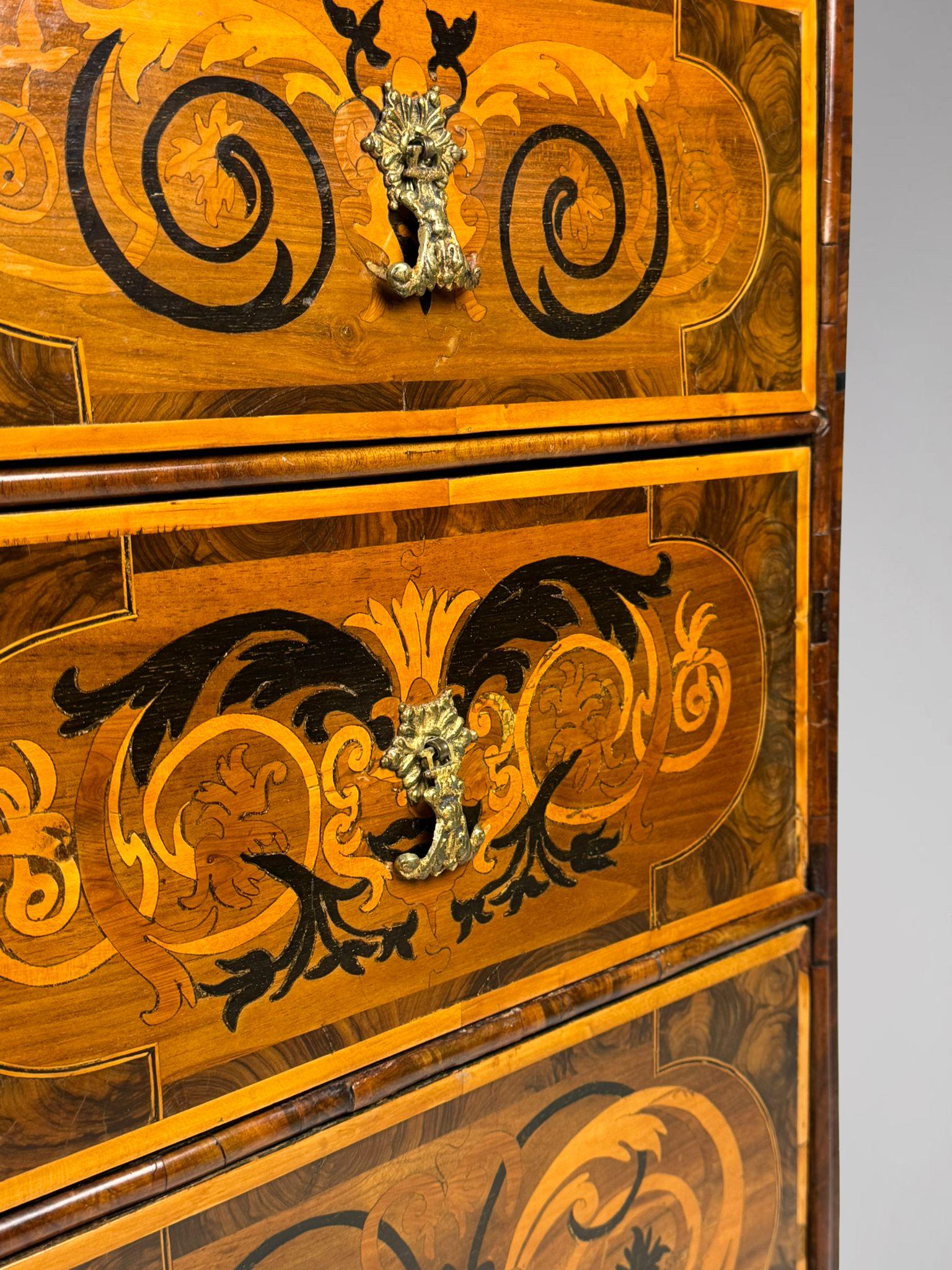 17th Century William & Mary Period Marquetry Inlaid Oyster Chest of Drawers For Sale 6