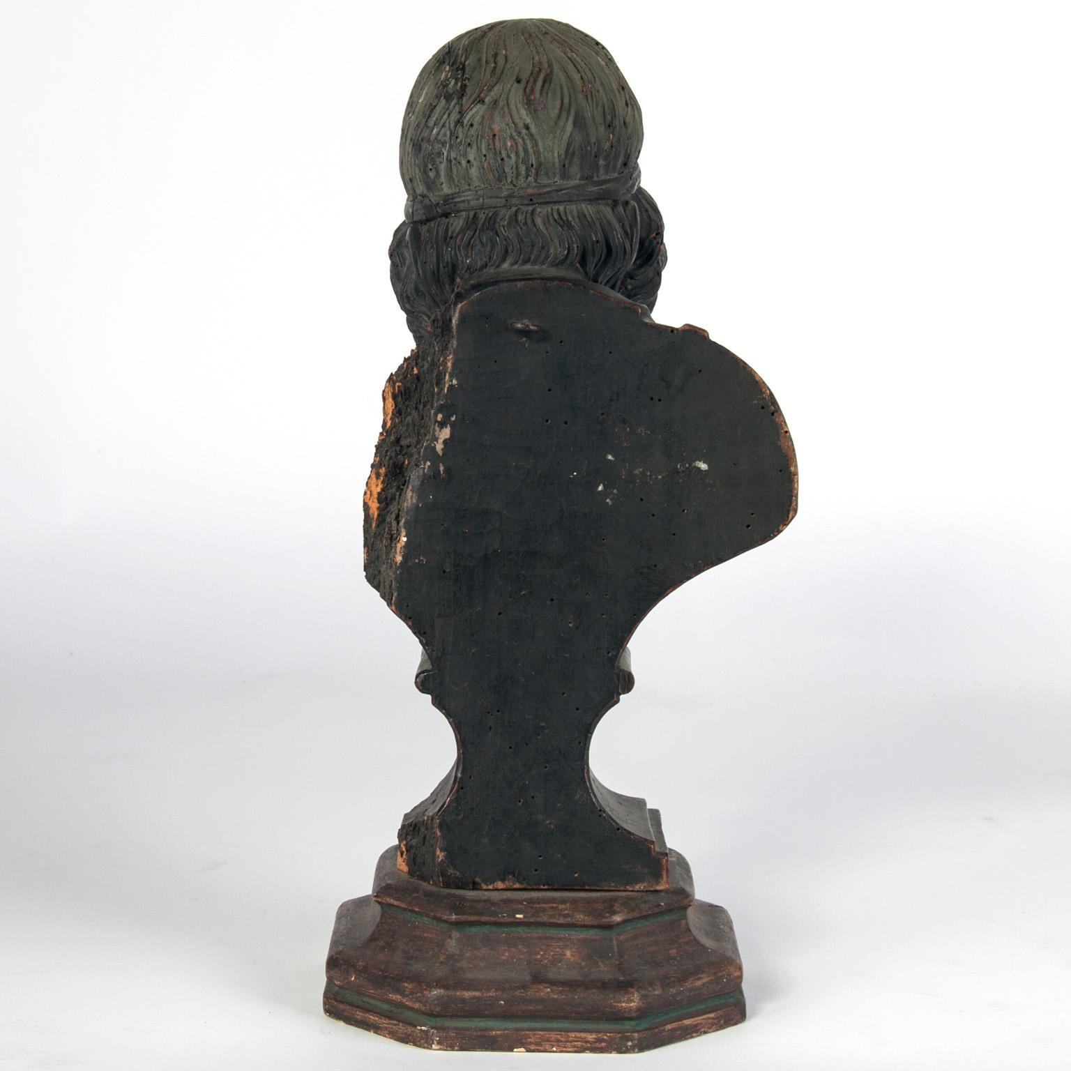 European 17th Century Wooden Bust of the Greek Poet Homerus For Sale