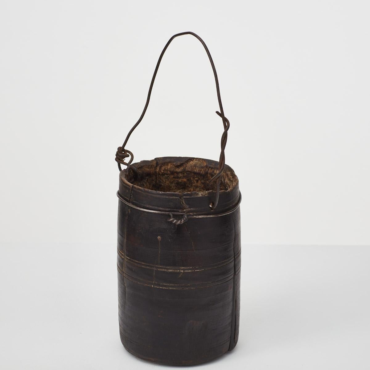 British 17th Century wooden pail, UK For Sale