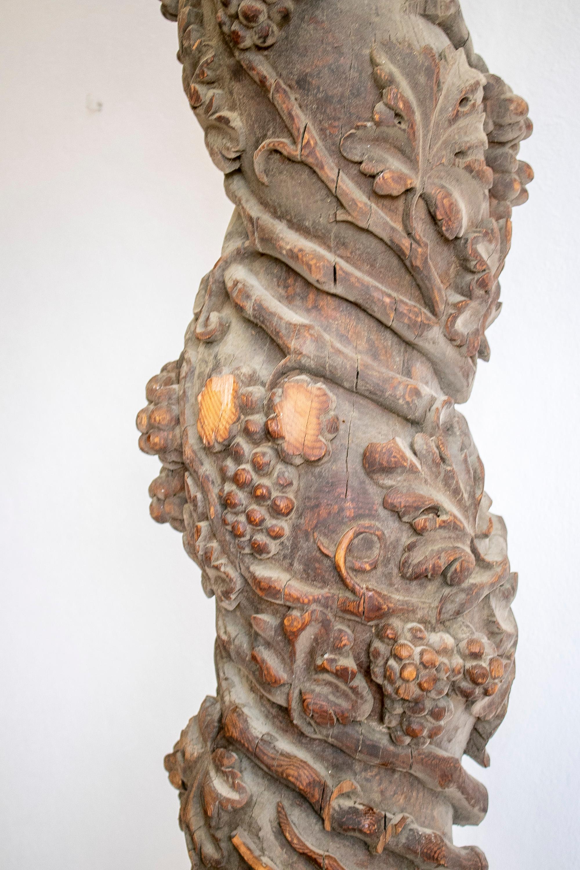 18th Century and Earlier 17th Century's Italian Hand Carved Wooden Column in the Solomonic Style