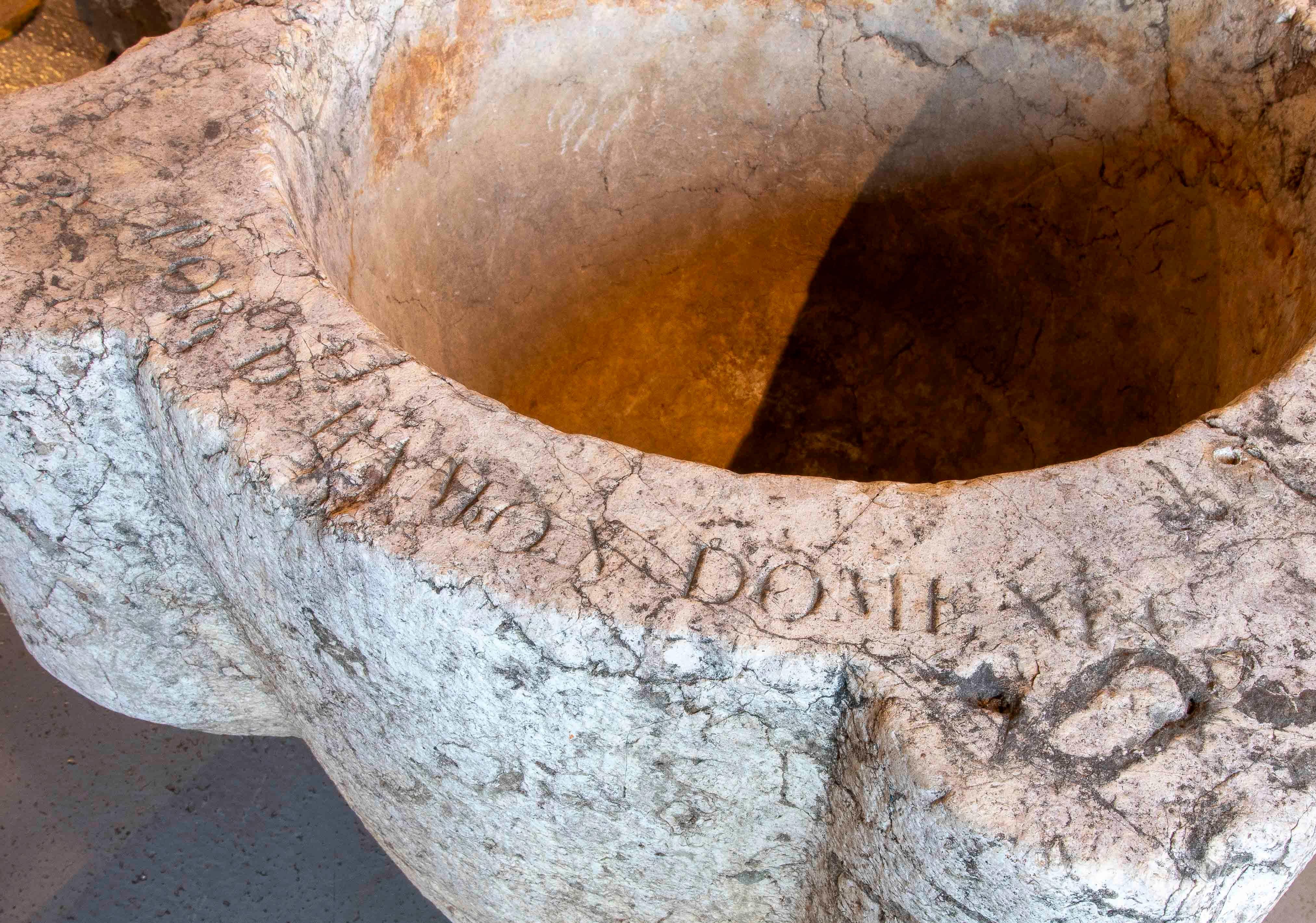Marble 17th Giant Stone Mortar with Latin Inscription. For Sale