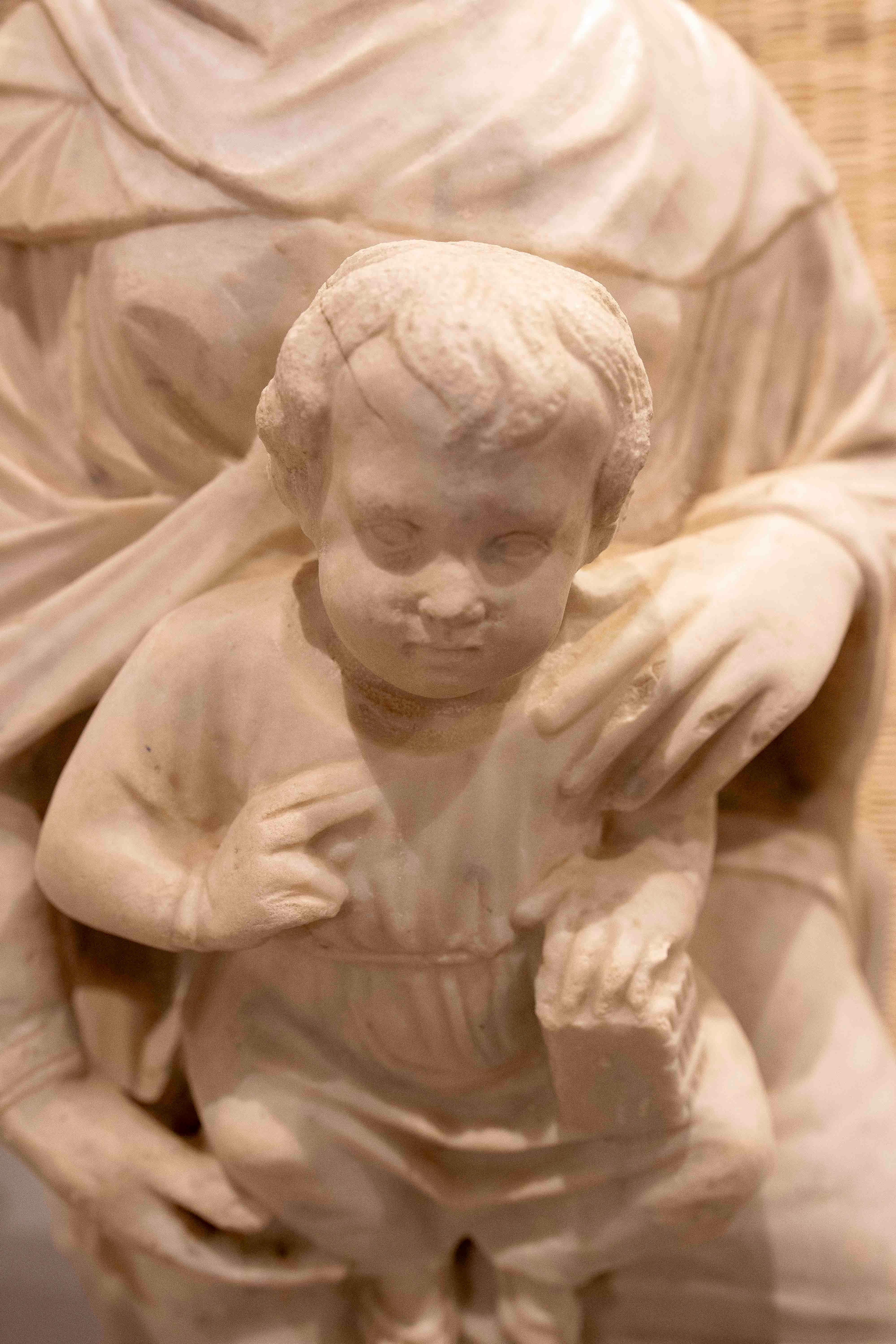 17th Hand Carved Marble Sculpture of Virgin with Child For Sale 6