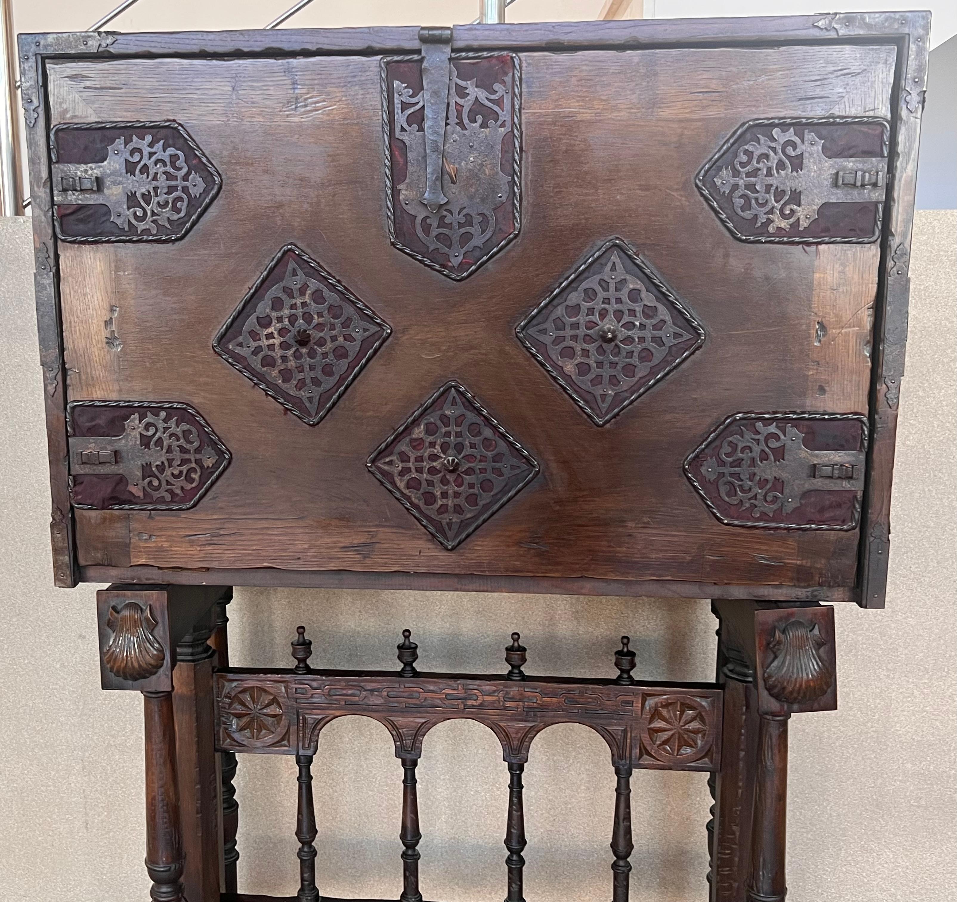 Baroque 17th Spanish Walnut Cabinet on Stand, Desk, Original ‘Bargueño’ For Sale