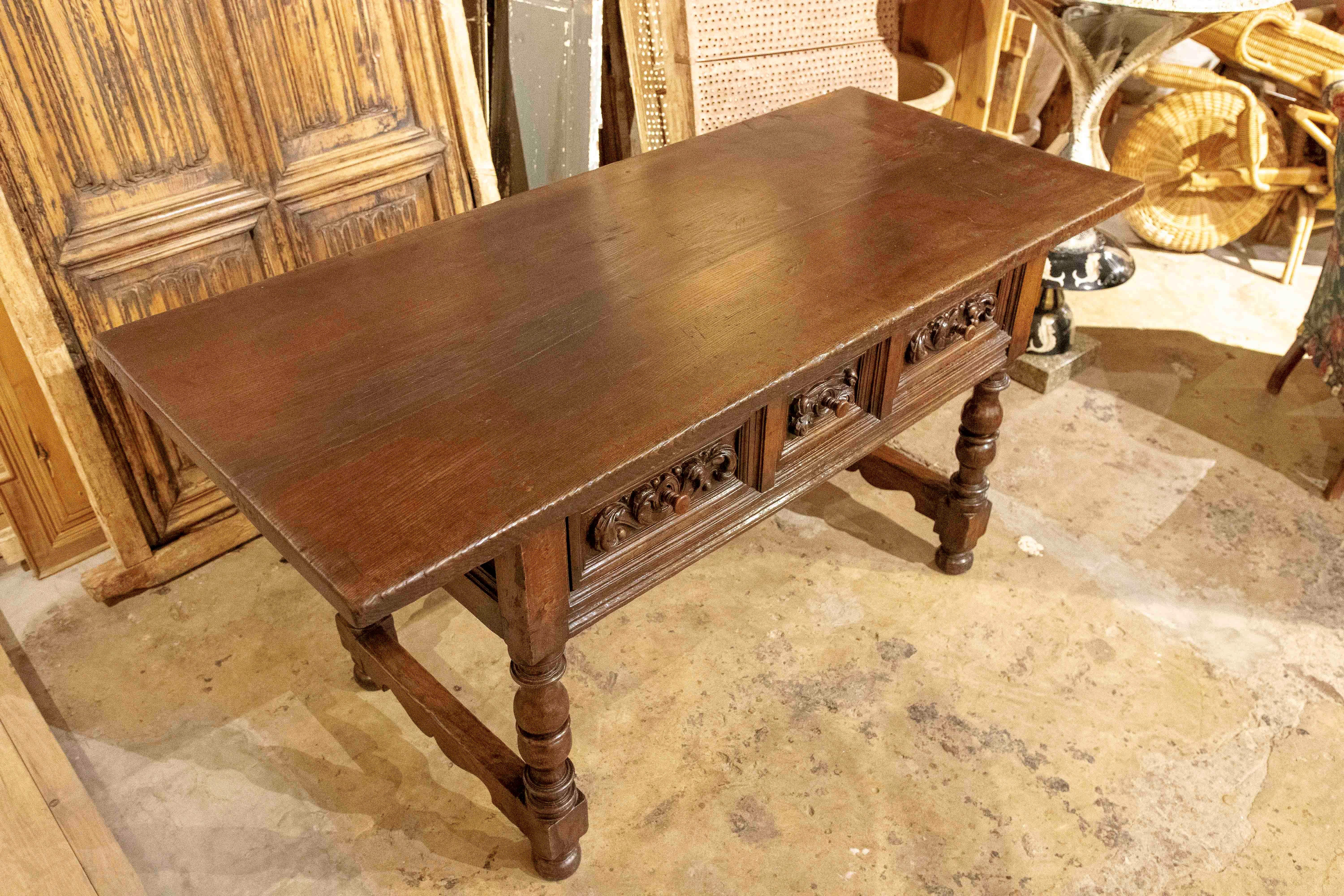17th Spanish Walnut Table with Hand Carved Drawers & Turned Legs 11