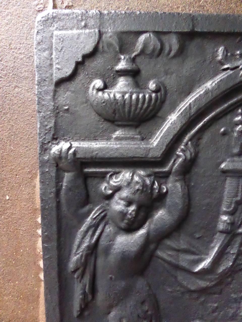 17th-18th Century French 'Arms of France' Fireback In Fair Condition In Amerongen, NL