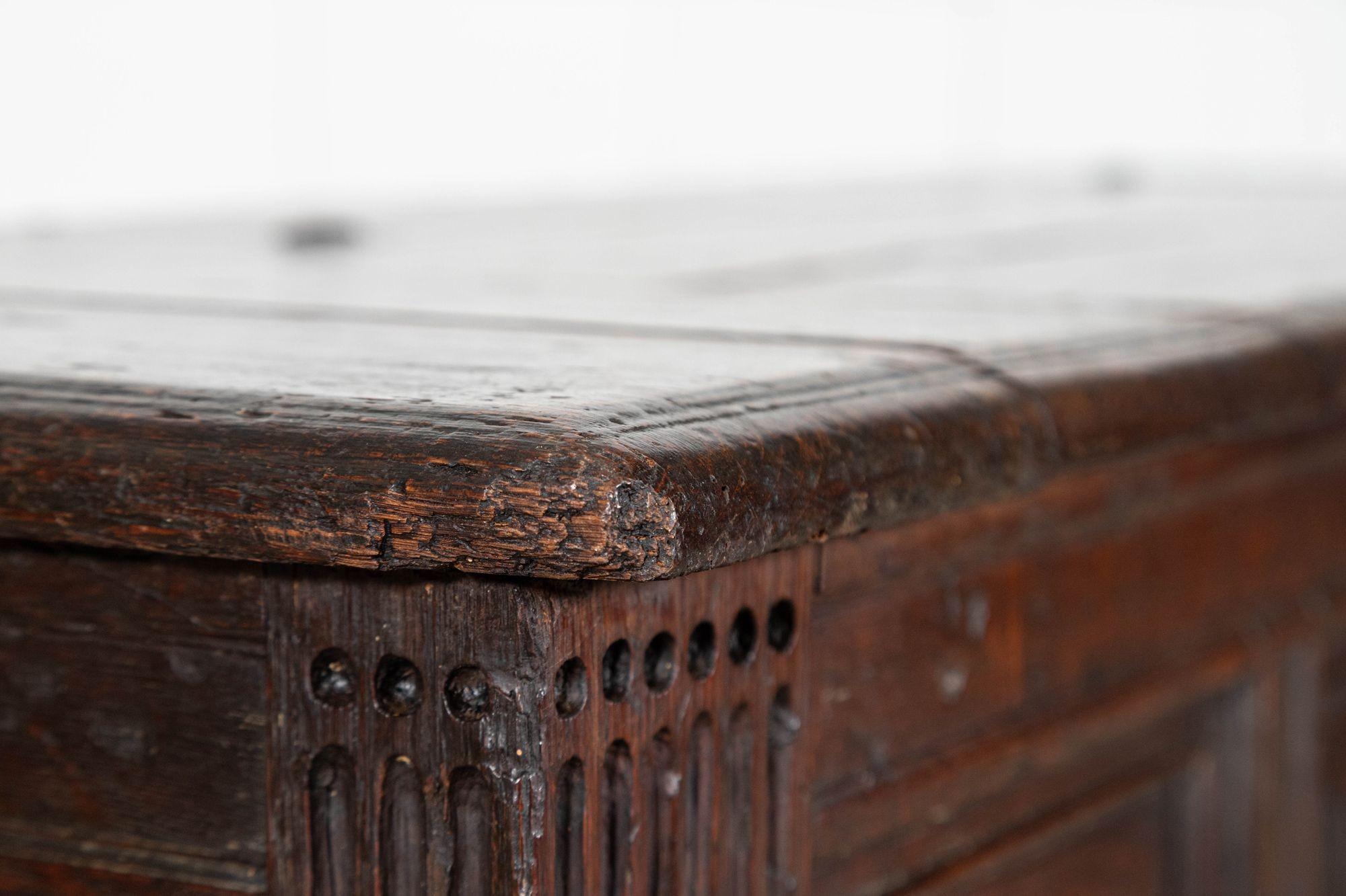 Artesonado inglés de roble del siglo XVII en venta 10