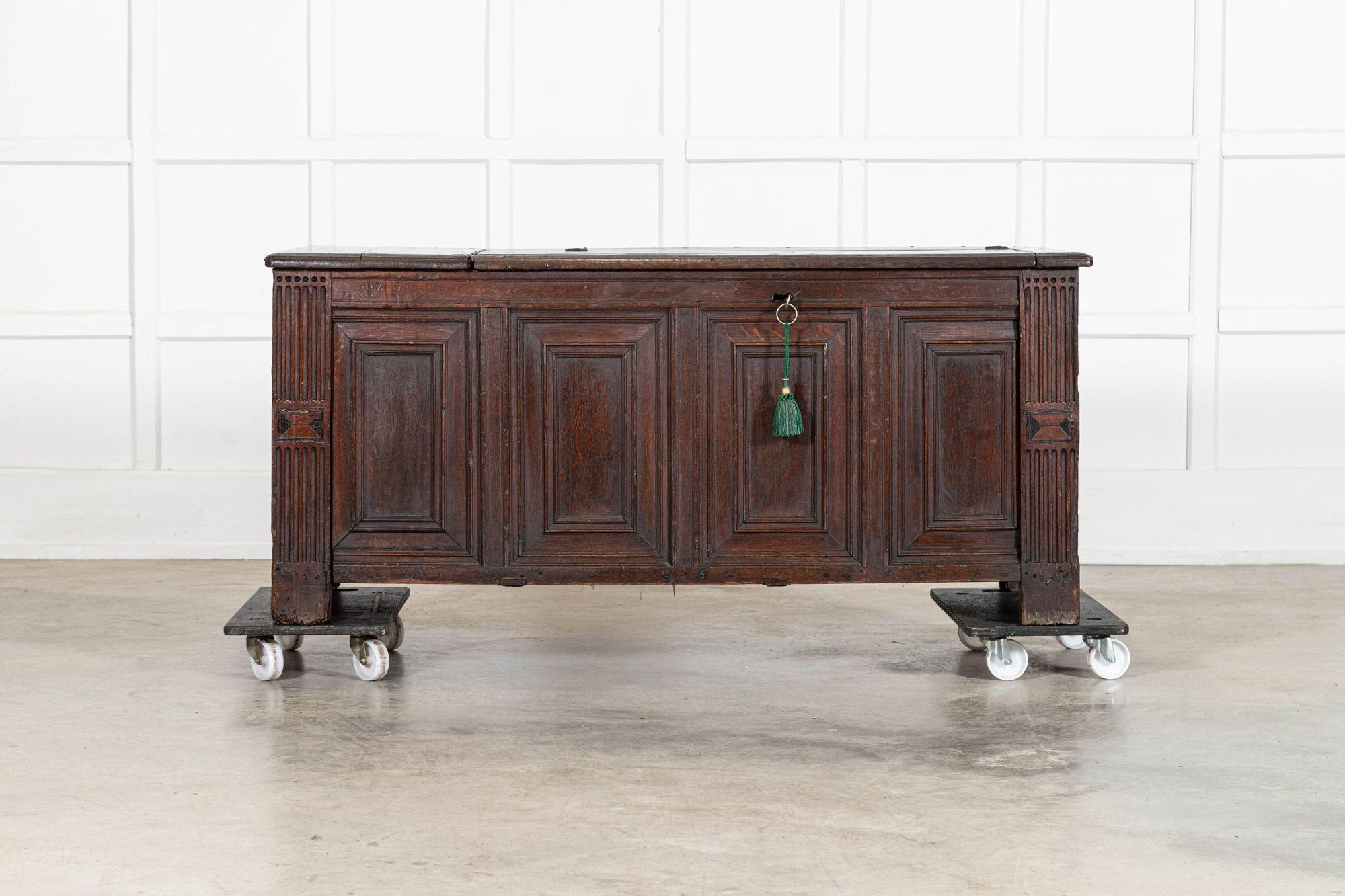 Artesonado inglés de roble del siglo XVII en Bueno estado para la venta en Staffordshire, GB