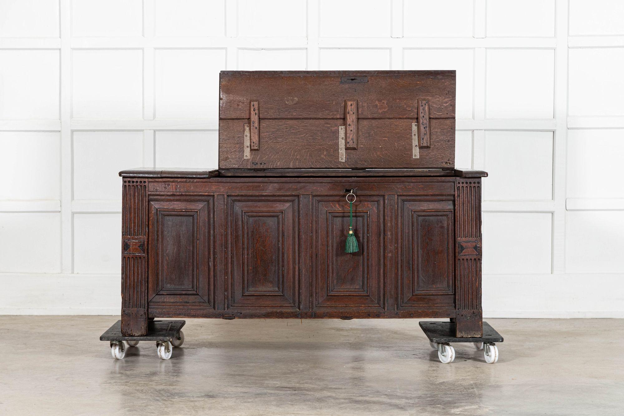 Artesonado inglés de roble del siglo XVII en venta 2