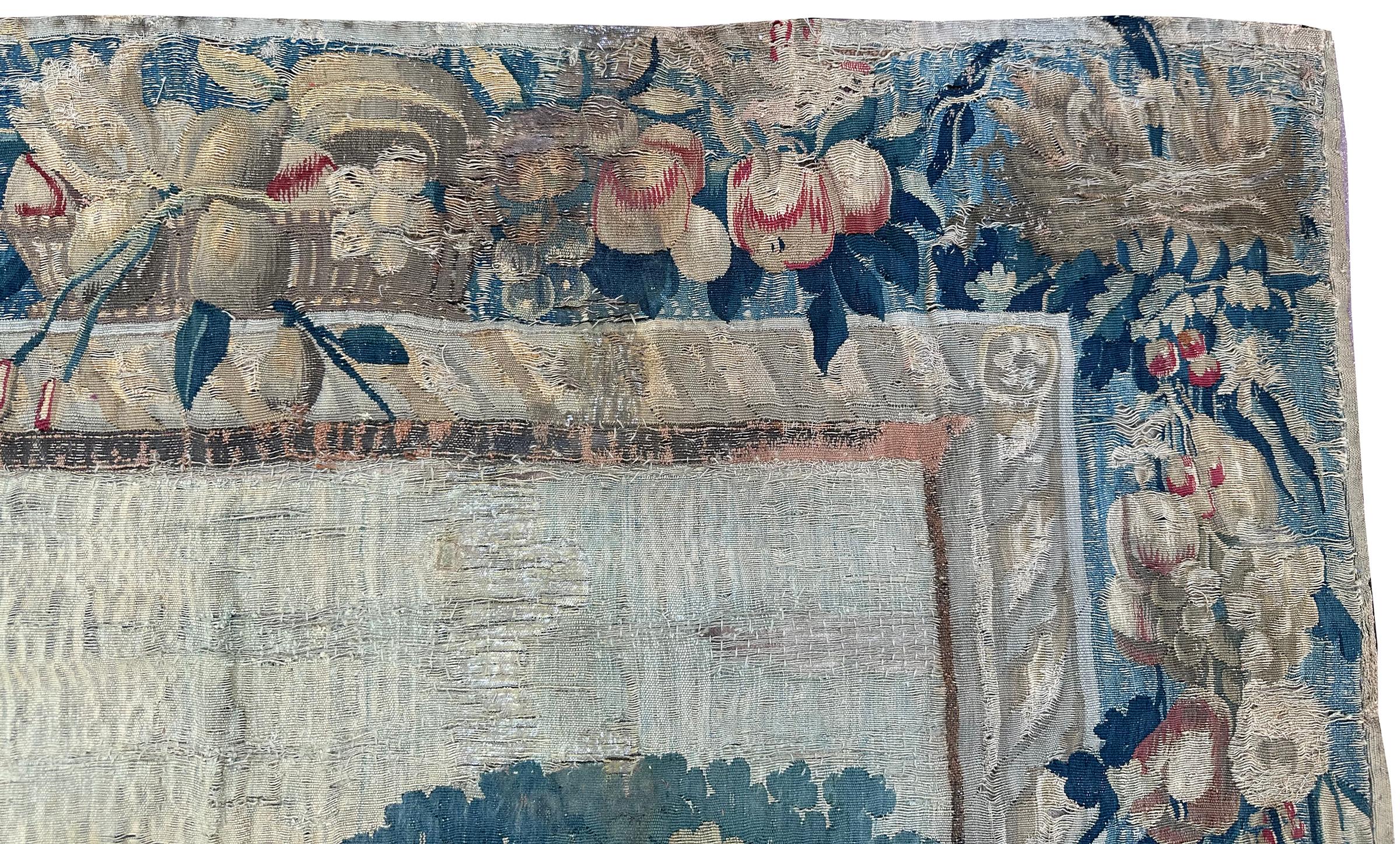 Tapiz Francés del S.XVII Raro Verdure Original 239x330cm Fina Lana y Seda 8x11 en Bueno estado para la venta en New York, NY