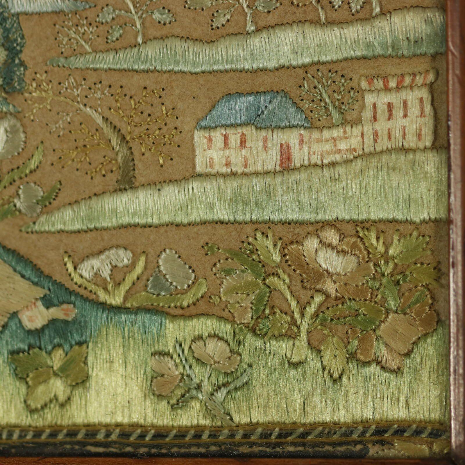 Soie Tableau réversible de broderie sur soie miniature du 17e siècle en vente