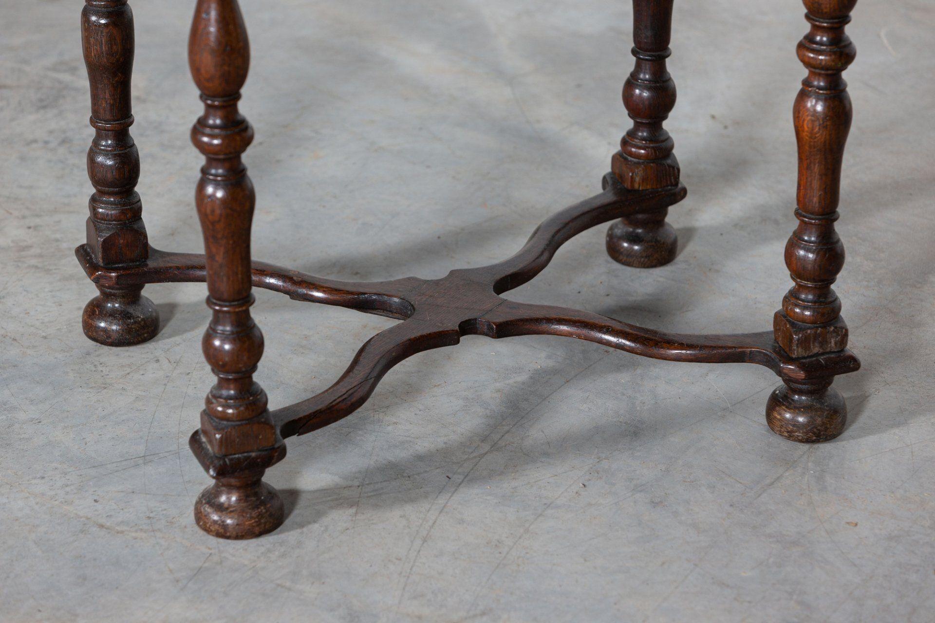 17thC William & Mary Oak & Fruitwood Lowboy Side Table For Sale 6