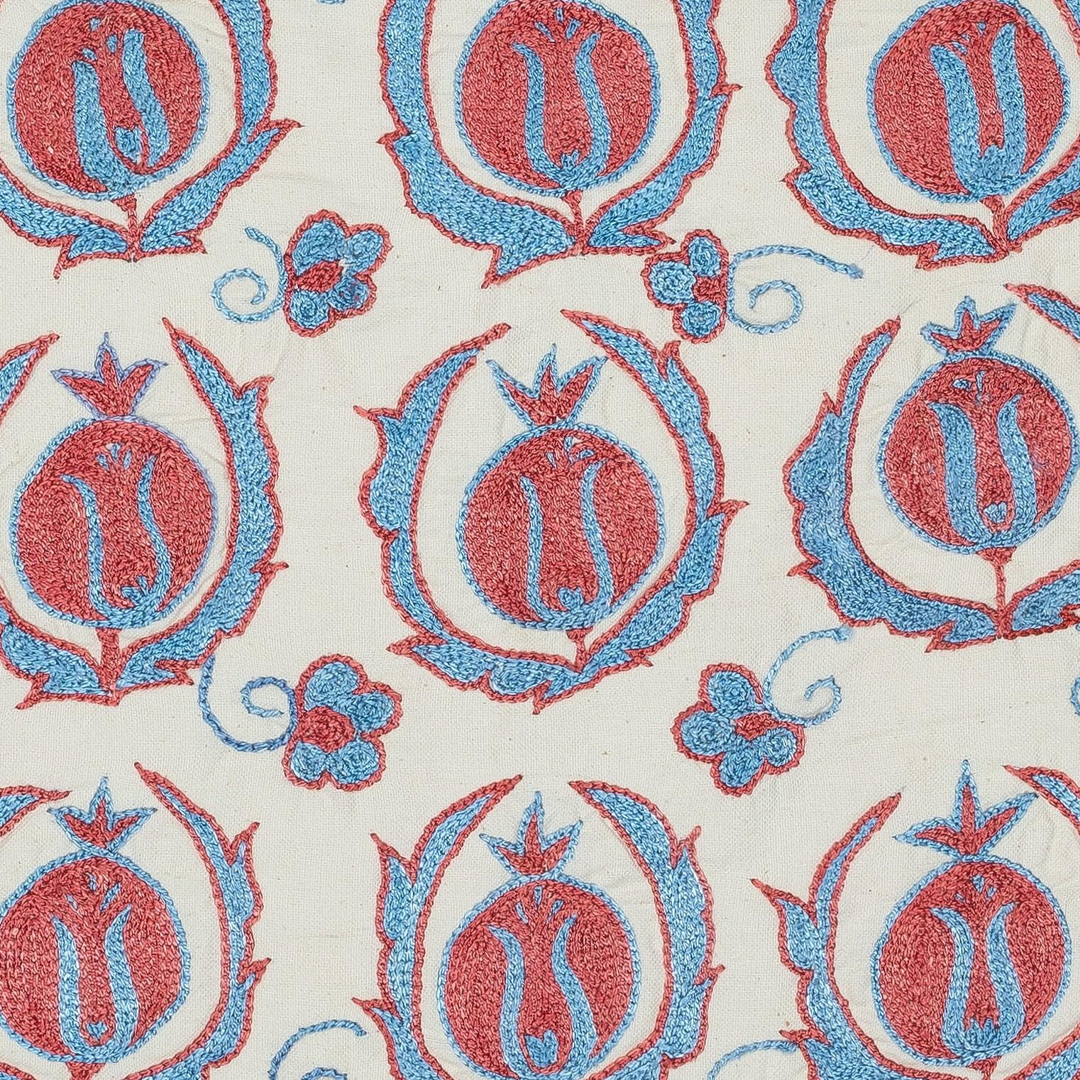 New Hand-Embroidered 100% Cotton Cushion Cover – Authentic Uzbek Textile Art

Bring a touch of Central Asian heritage to your home with this hand-embroidered 100% cotton Suzani pillowcase from Uzbekistan. Featuring intricate floral and geometric