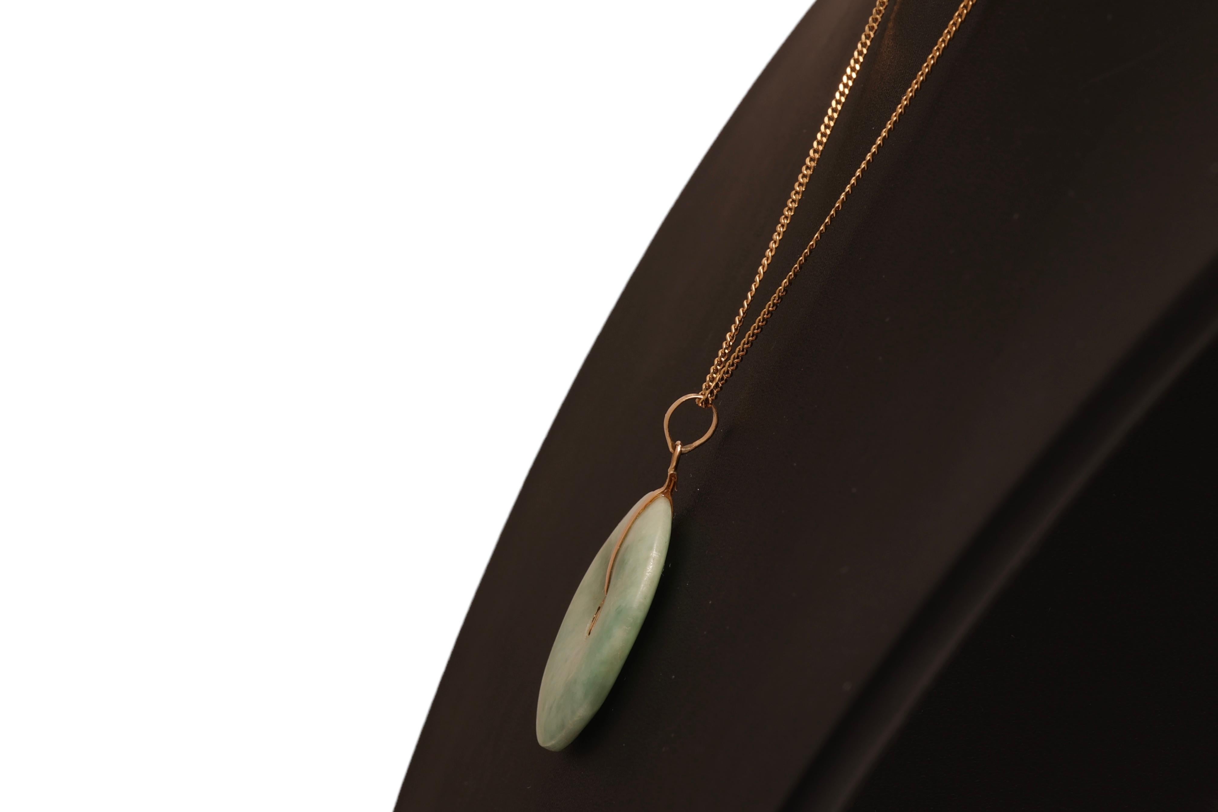 Ciondolo / appendino / collana di giada in oro 18/14 Kt In condizioni ottime in vendita a Antwerp, BE
