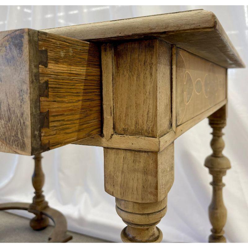 18/19 Jahrhundert Gustavianischer Schreibtisch, Schreibtisch oder Esstisch, gebleicht, Intarsien im Angebot 1