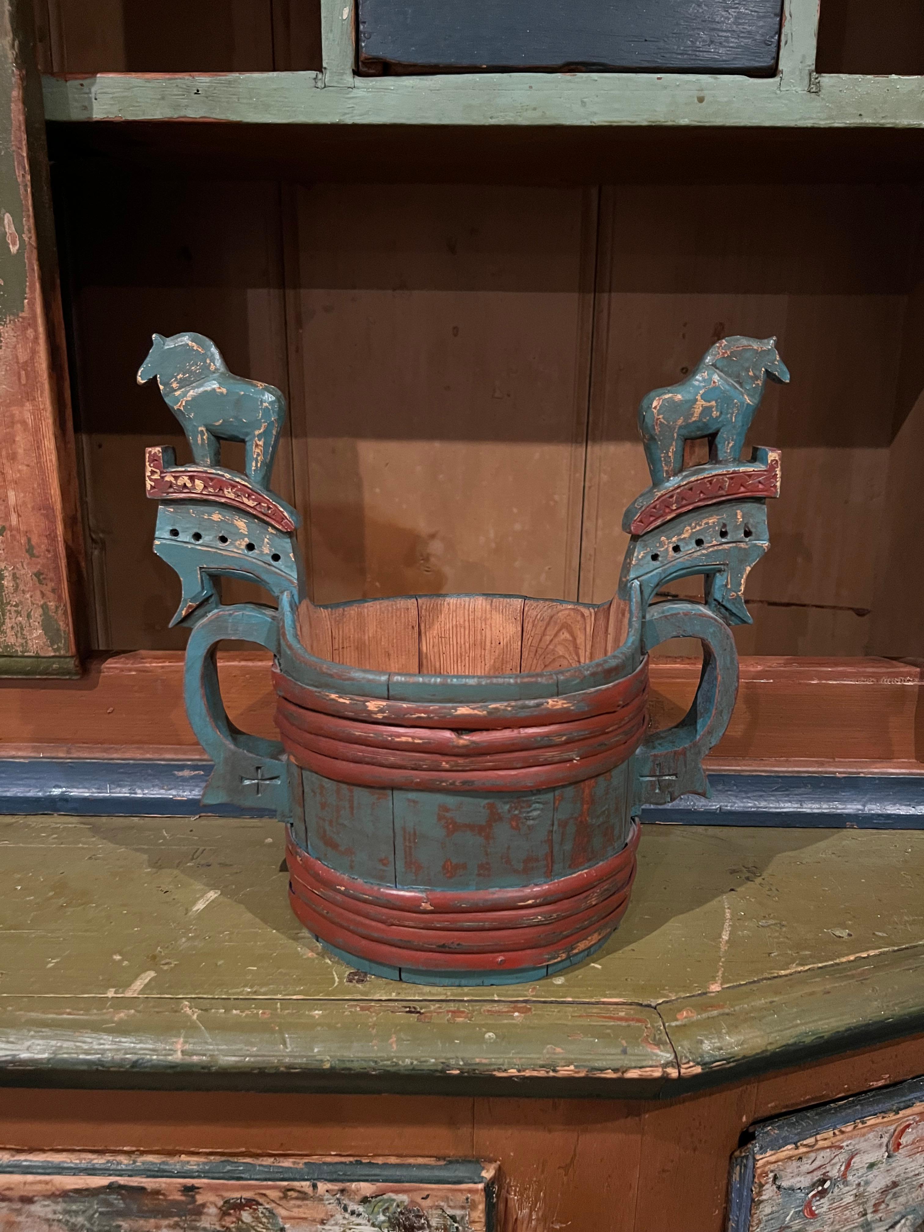 Folk Art 18/1900s Museum Quality Antique-Handcrafted Staup bowl, Horse Handle, Norway For Sale