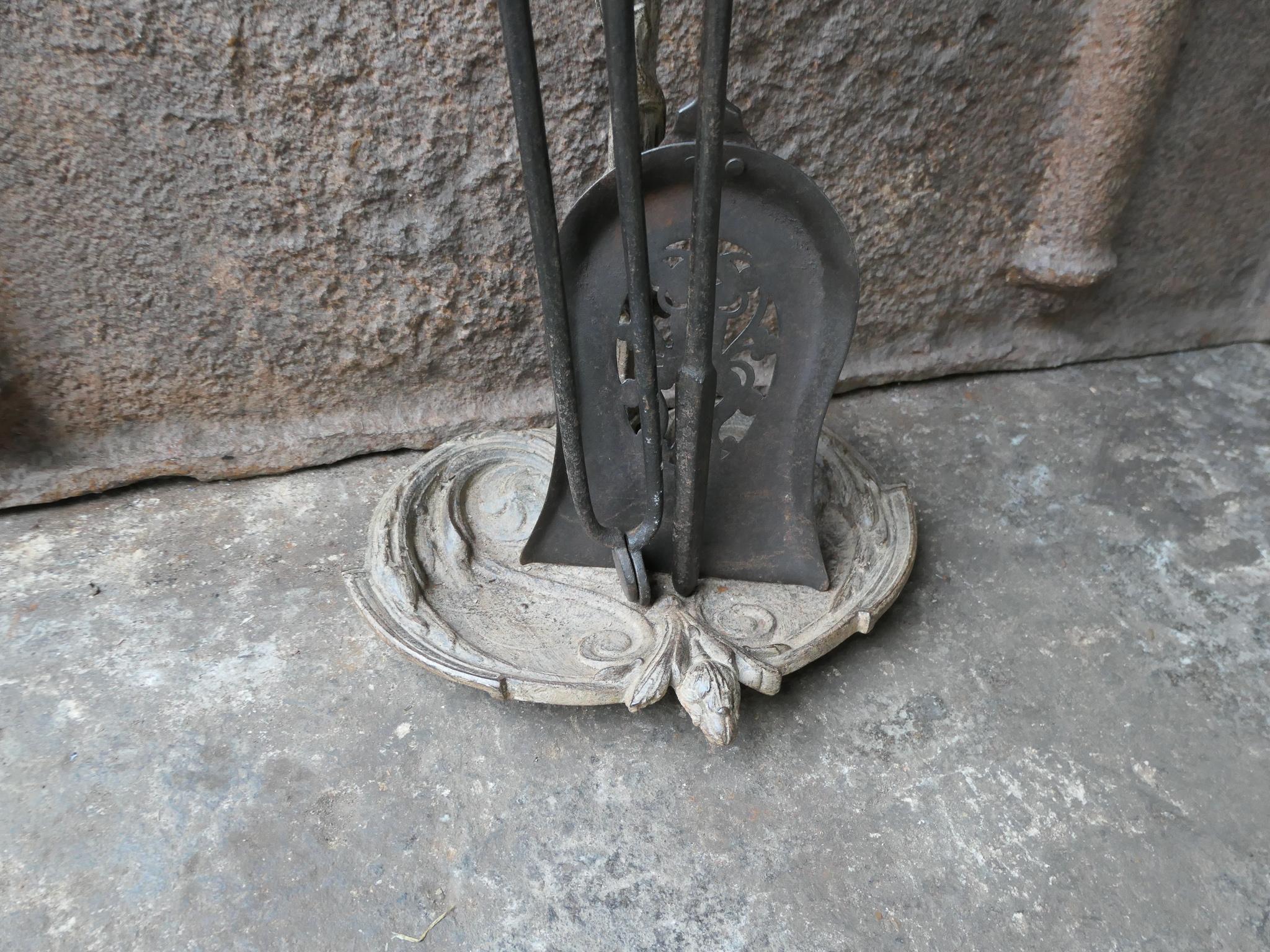 18/19th C. English Georgian Fireplace Tools For Sale 1