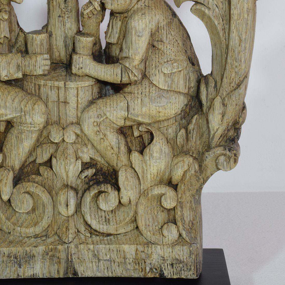 18th / 19th Century French Weathered Oak Capital with Figures 4