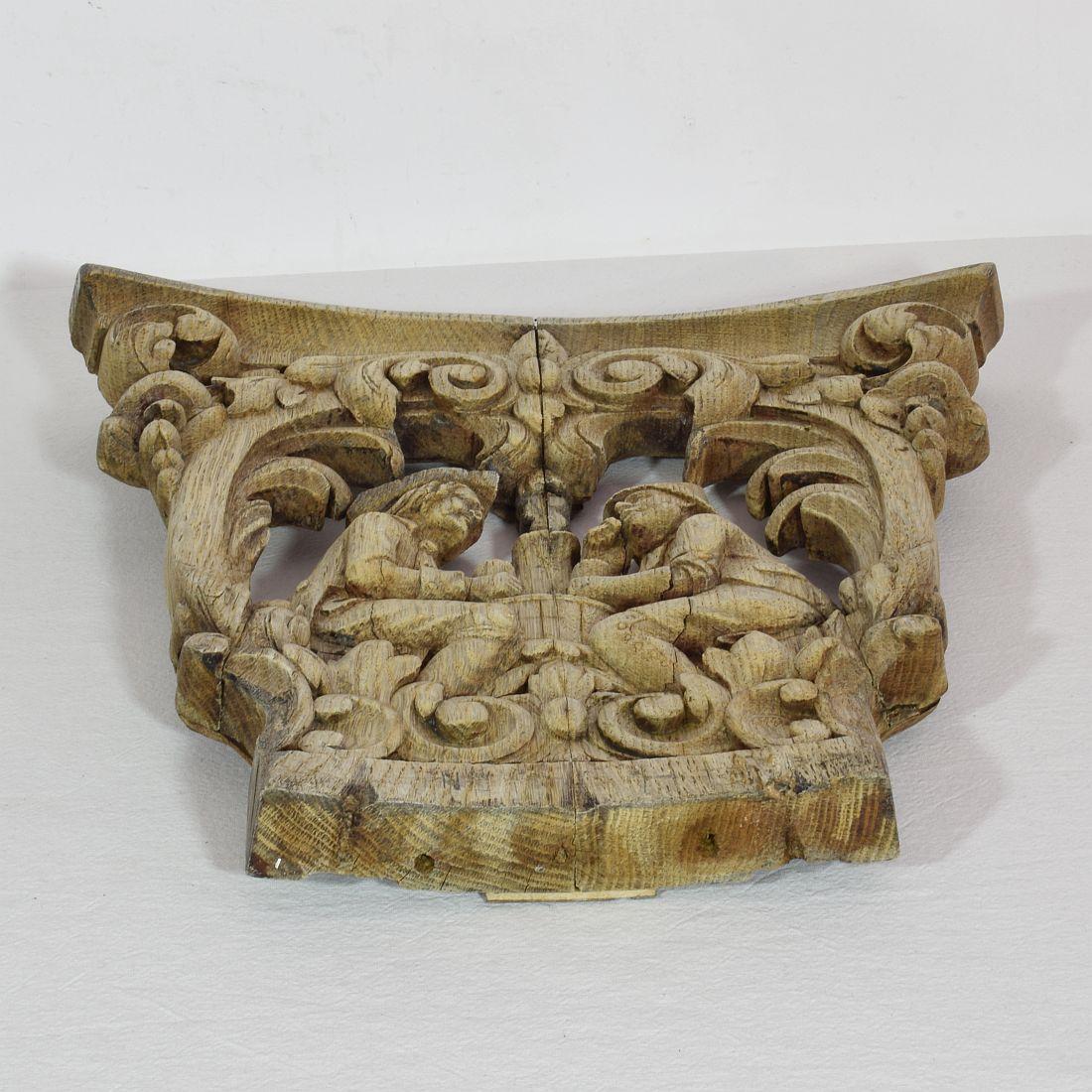 18th / 19th Century French Weathered Oak Capital with Figures 12