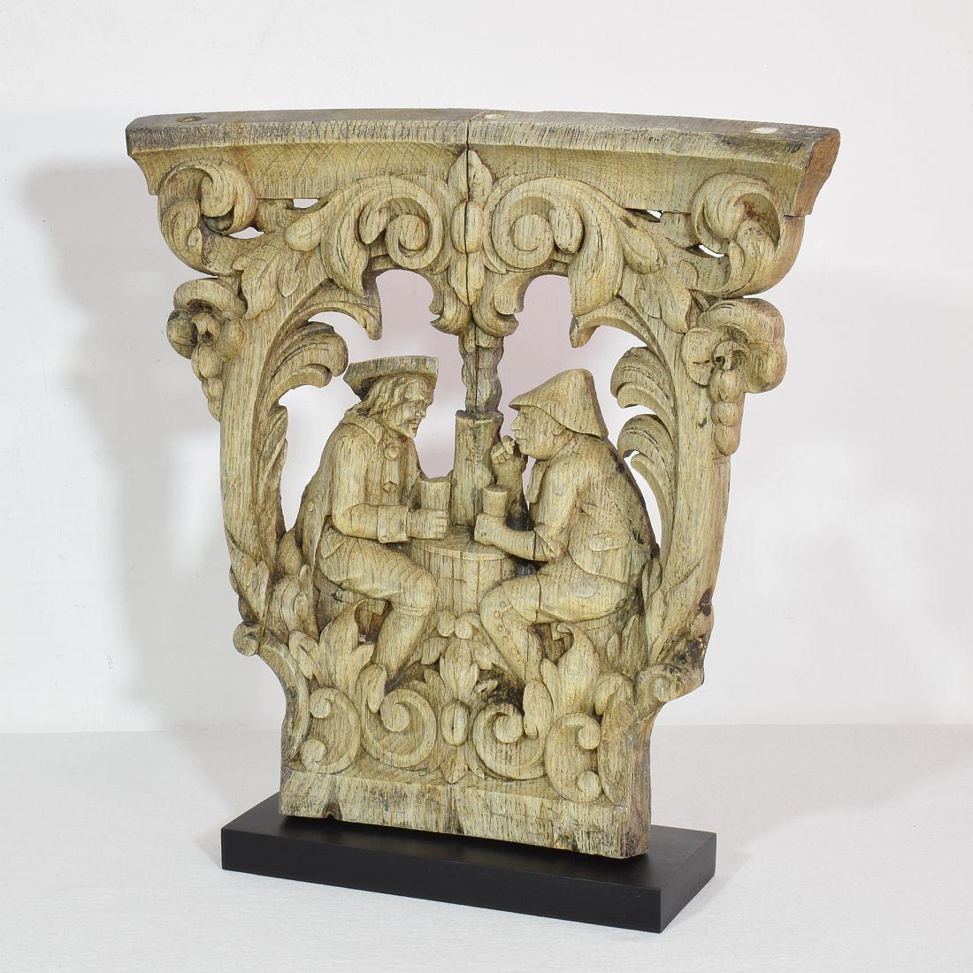 Beautiful weathered hand carved oak Capital with 2 figures, France 18/19th century. Weathered and old repairs.
Measurement includes the wooden base.
