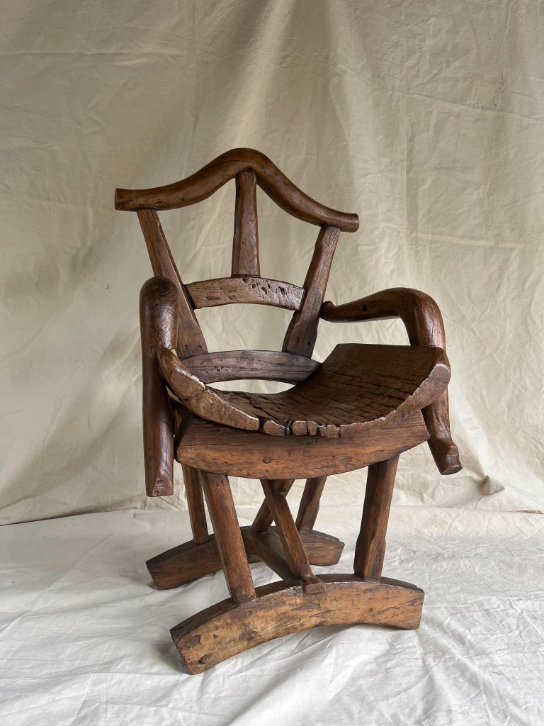 18/19. Jahrhundert Portugiesischer Rustikaler Stuhl im Angebot bei 1stDibs