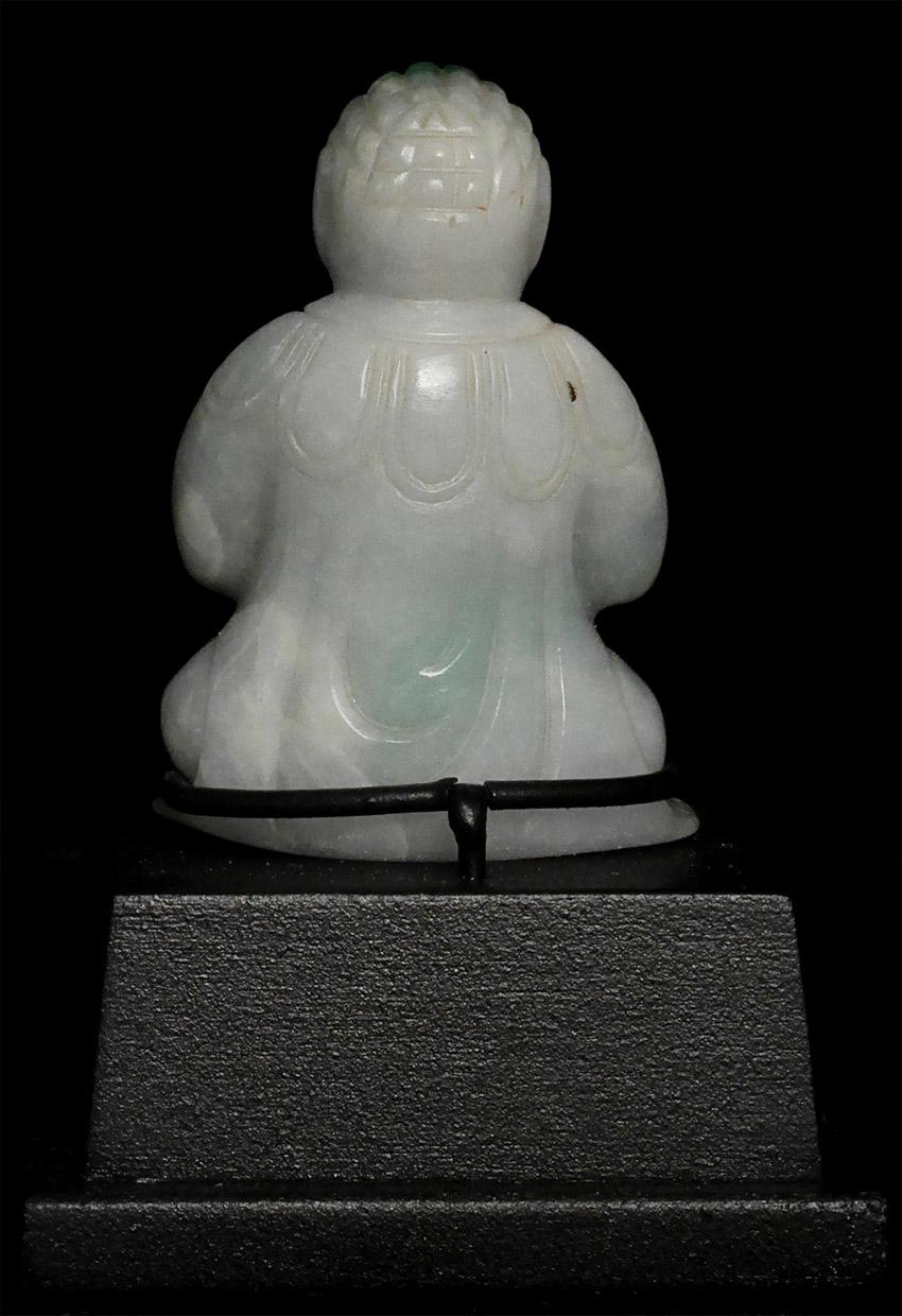 Bouddha chinois en jade Jadite du 18/19e siècle, raffiné, spécial ! - 7730 Excellent état - En vente à Ukiah, CA