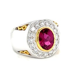 18/22k Gold Oval-Shaped Rubellite Cts 2 Diamond Engagement Ring