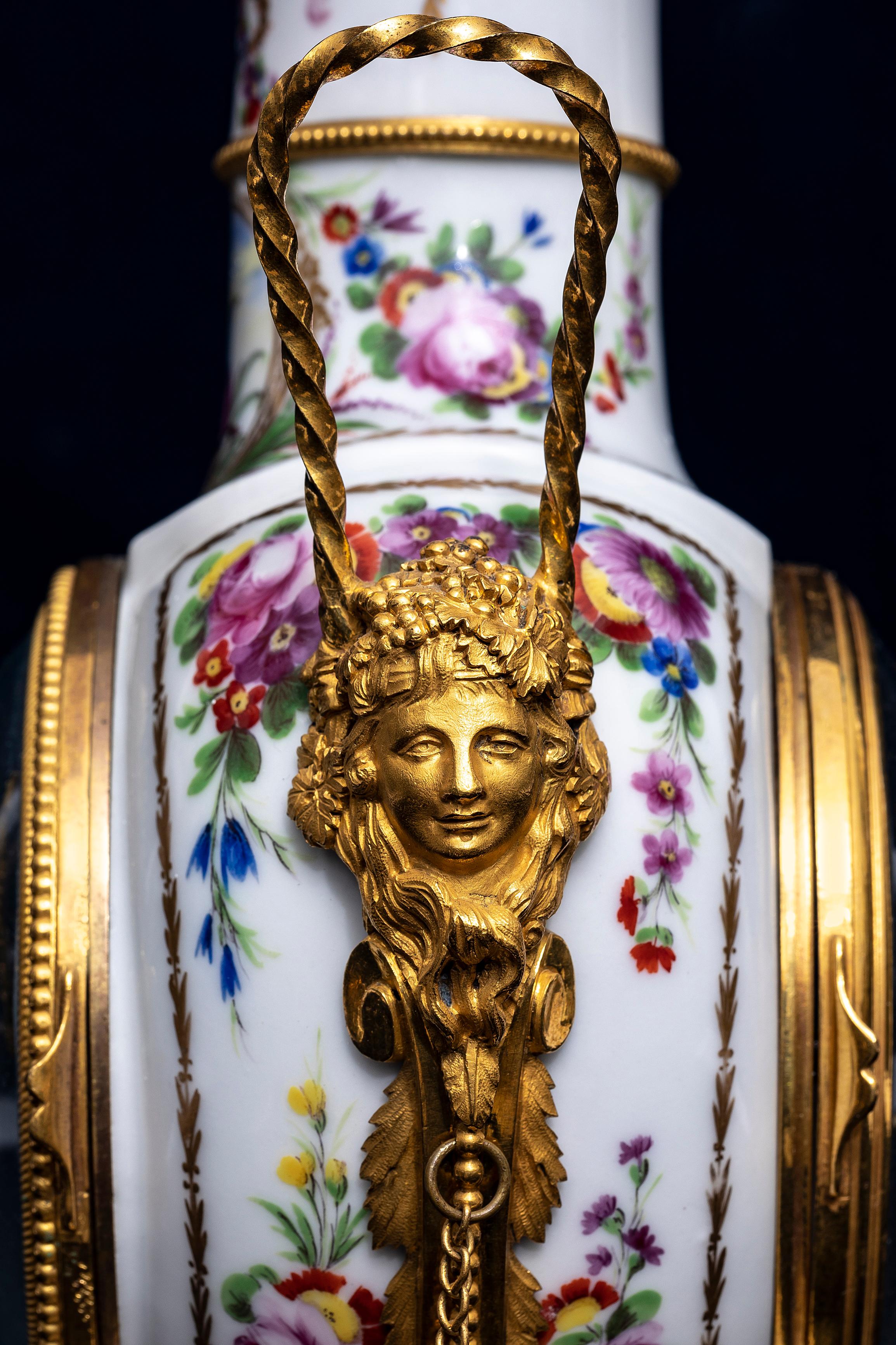 18 C. Louis XVI French Ormolu Mtd. Queen’s Manufacture Porcelain Clock, F. Godon For Sale 9