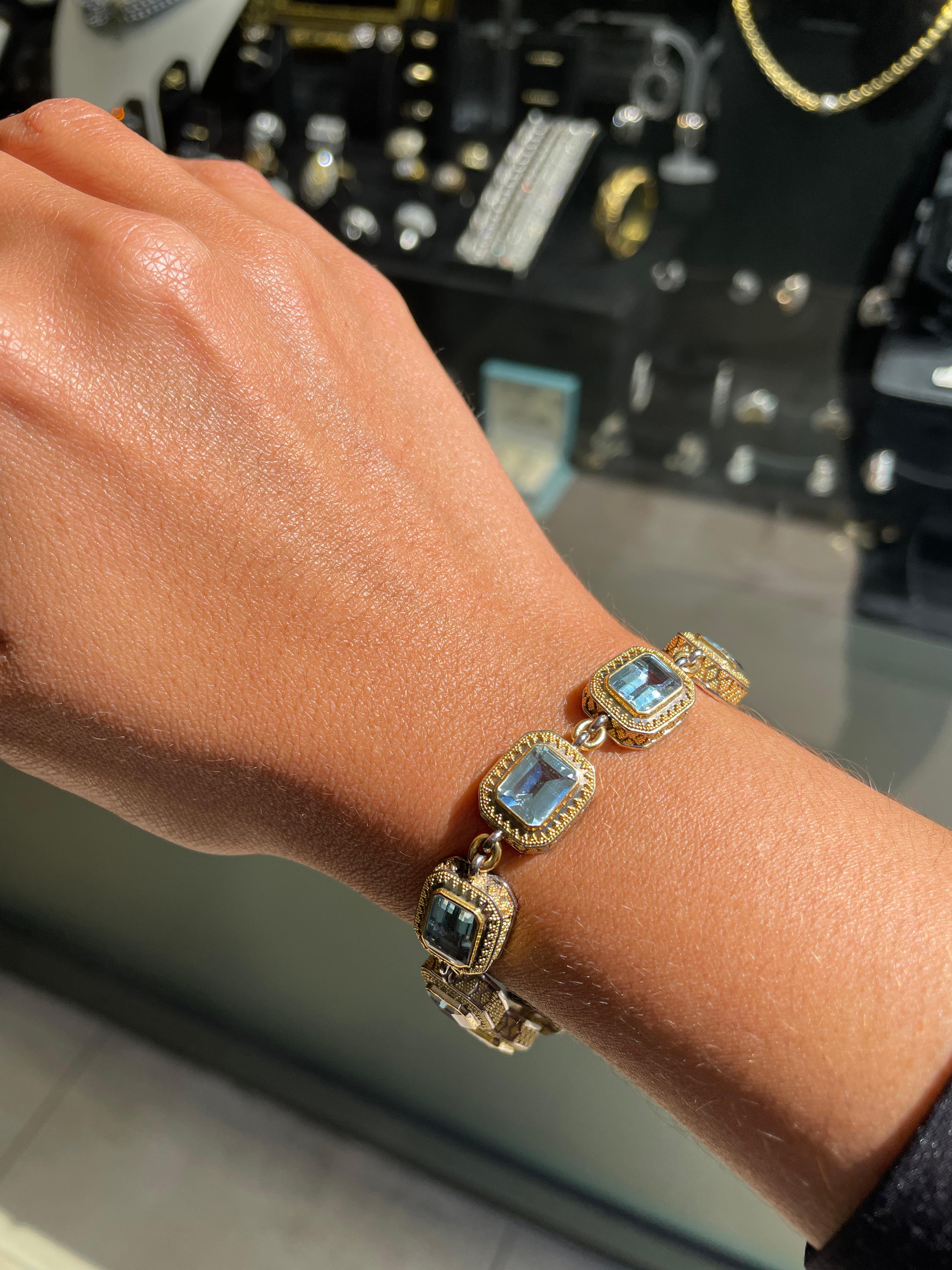 18 Karat und 21 Karat Gold Aquamarin-Armband im Zustand „Hervorragend“ im Angebot in London, GB
