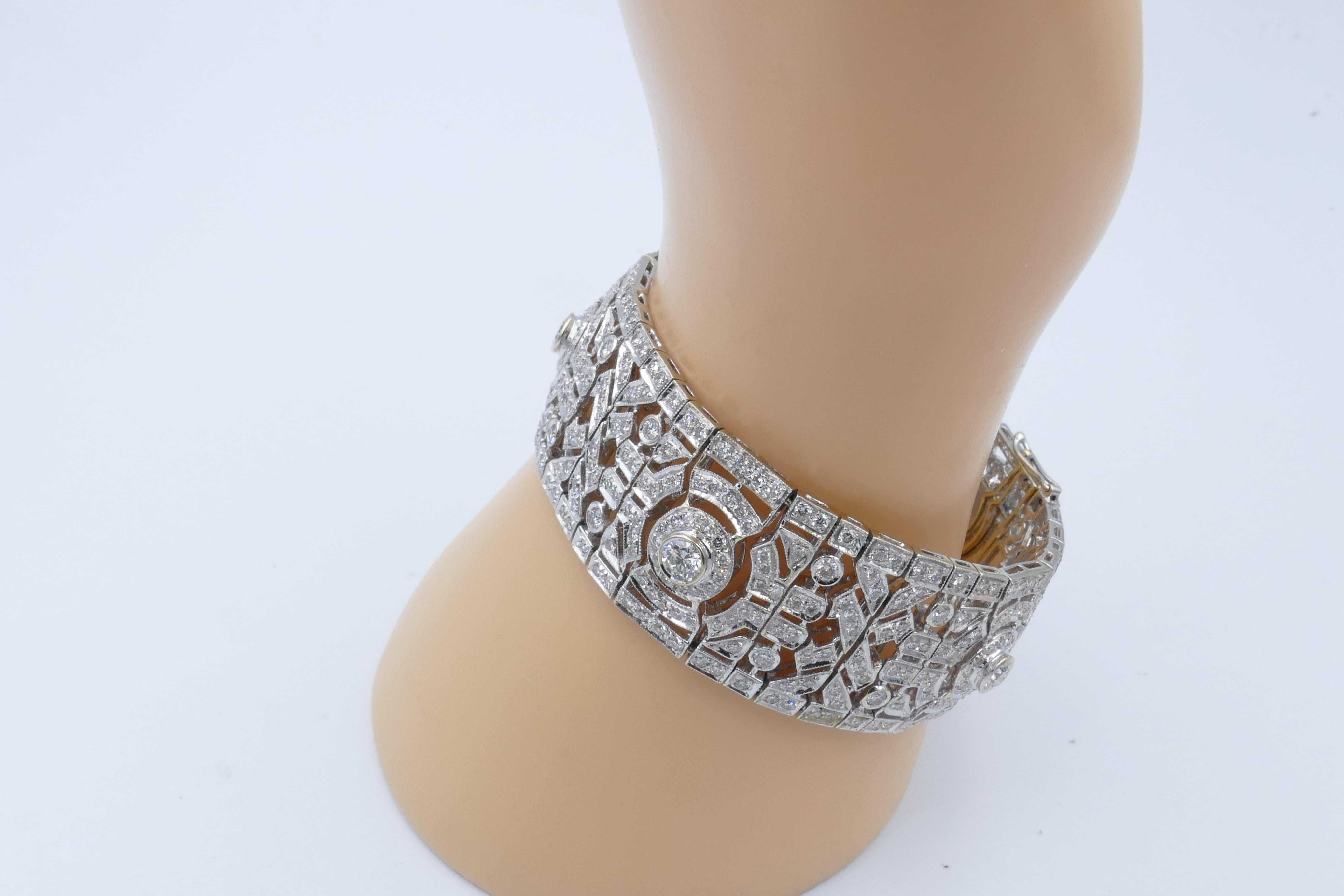 18 Carat Art Deco Style Multi High Level Diamond Bracelet For Sale 3
