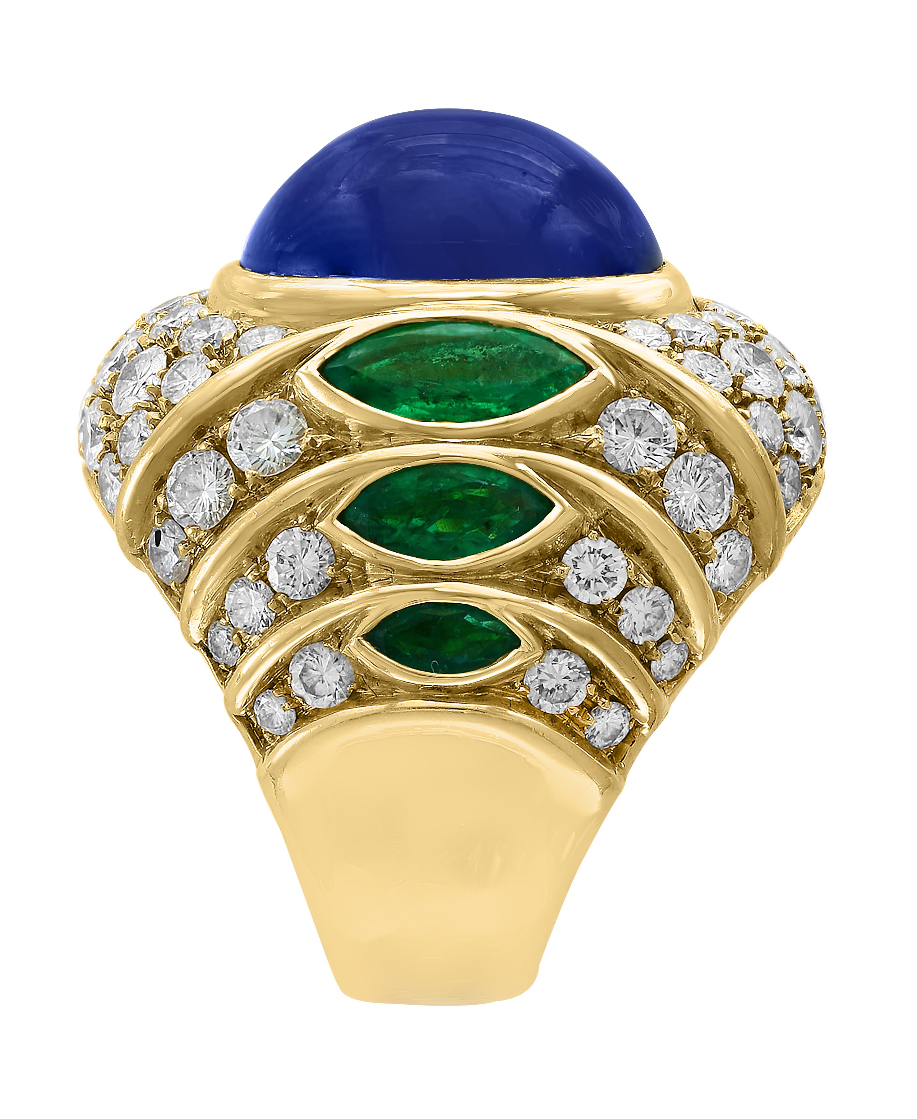 Taille ovale Bague en or 18 carats saphir bleu cabochon et diamant en vente