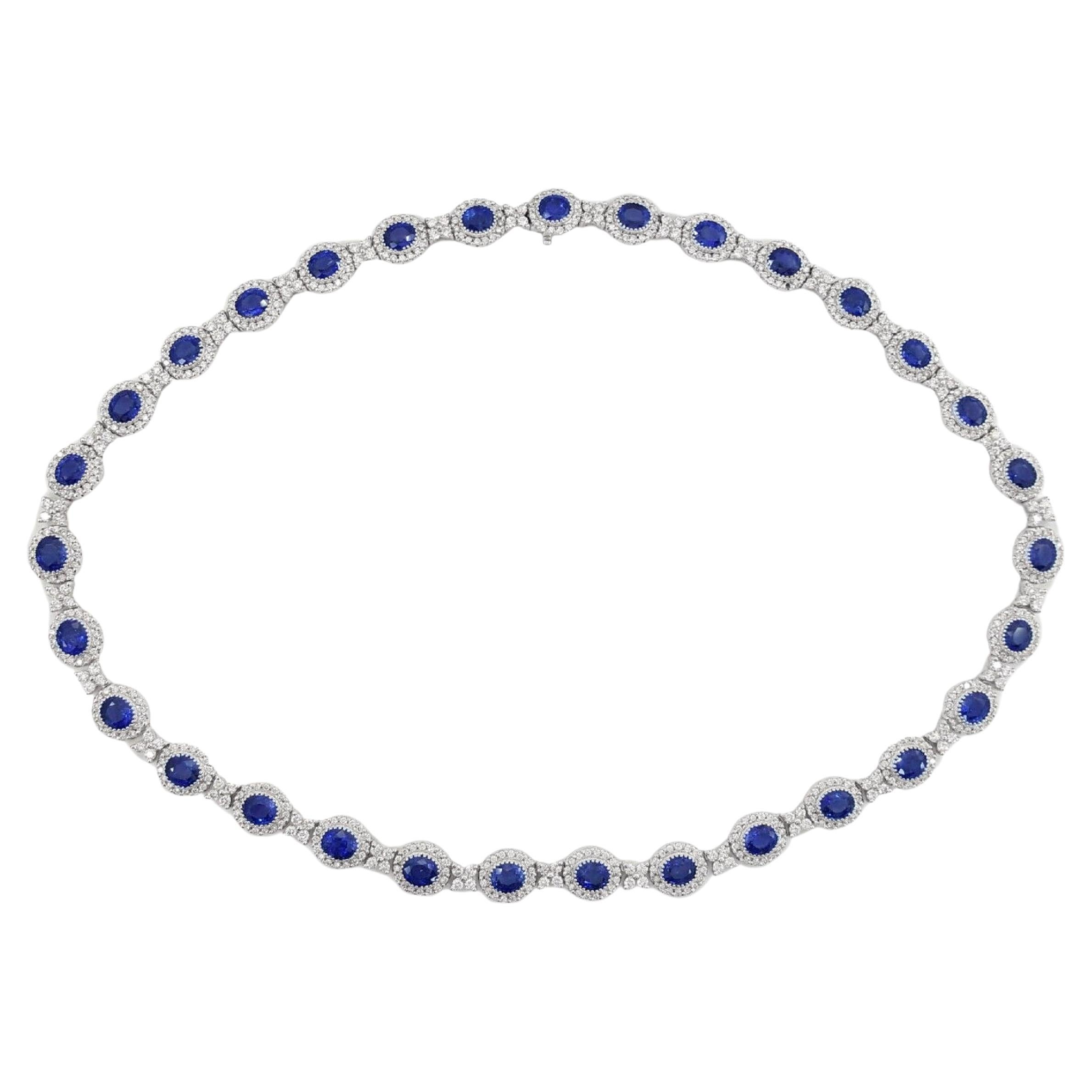 Collier ovale en diamants et saphirs bleus 18 carats