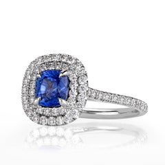 Anello con diamante a cuscino da 1,8 carati Zaffiro blu reale in oro bianco 14 carati Raffinato Light