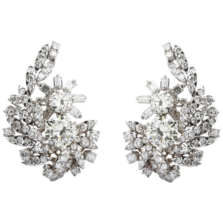 18 Carat Diamond Cluster Earrings For Sale at 1stDibs