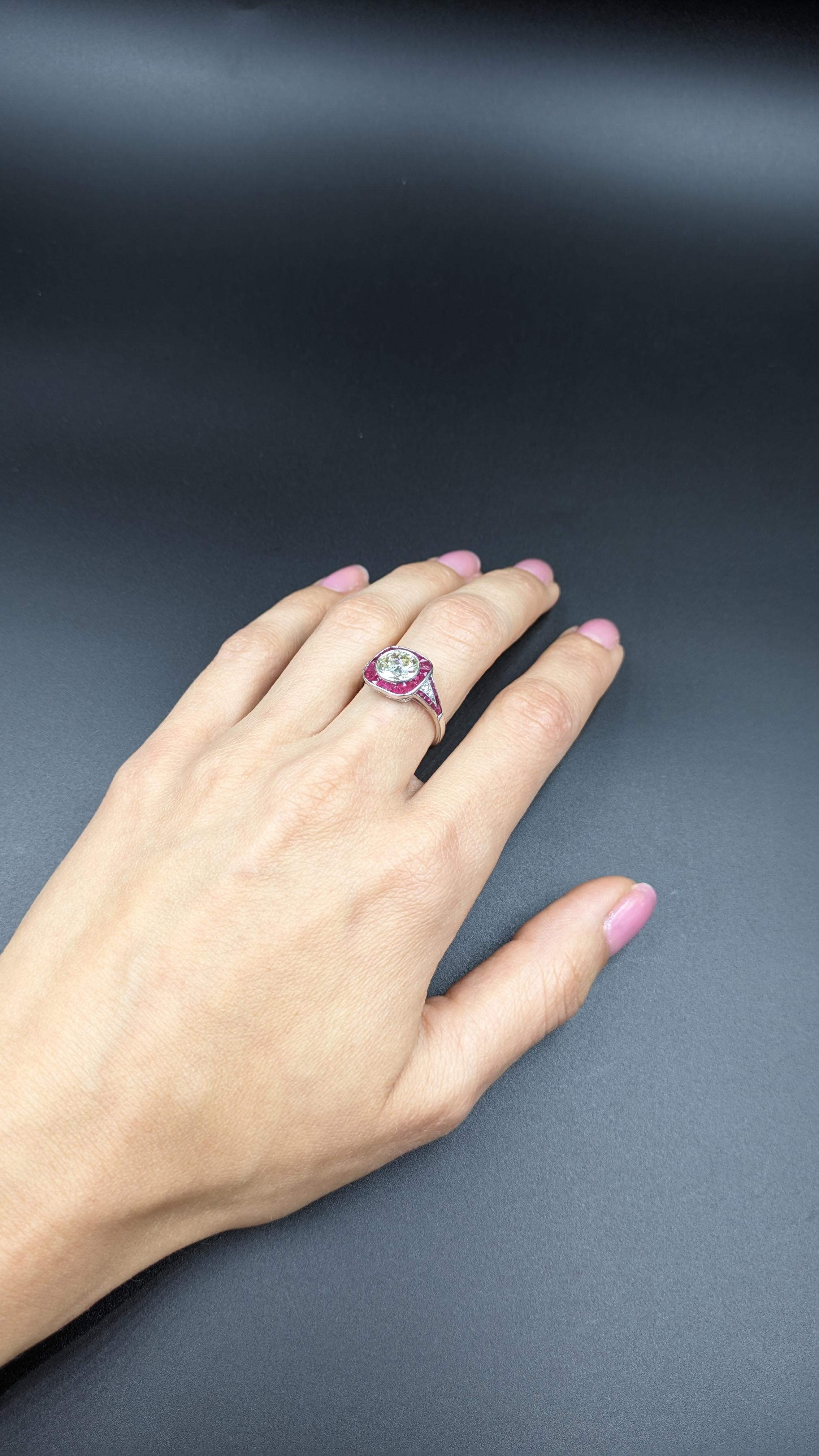 1.8 Carat Diamond French Art Deco Ring For Sale 5