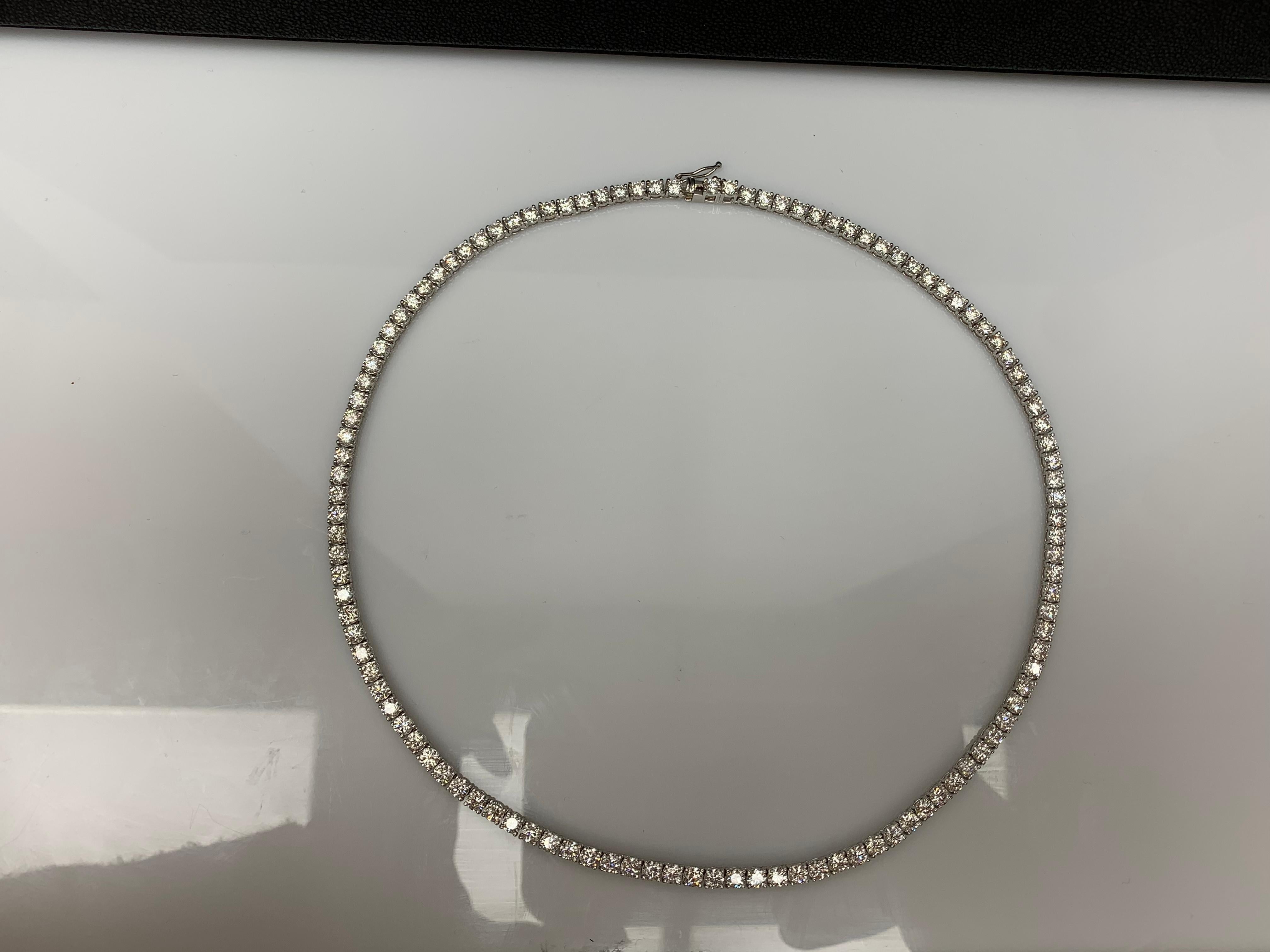 Brilliant Cut 18 Carat Diamond Tennis Necklace in 14K White Gold For Sale