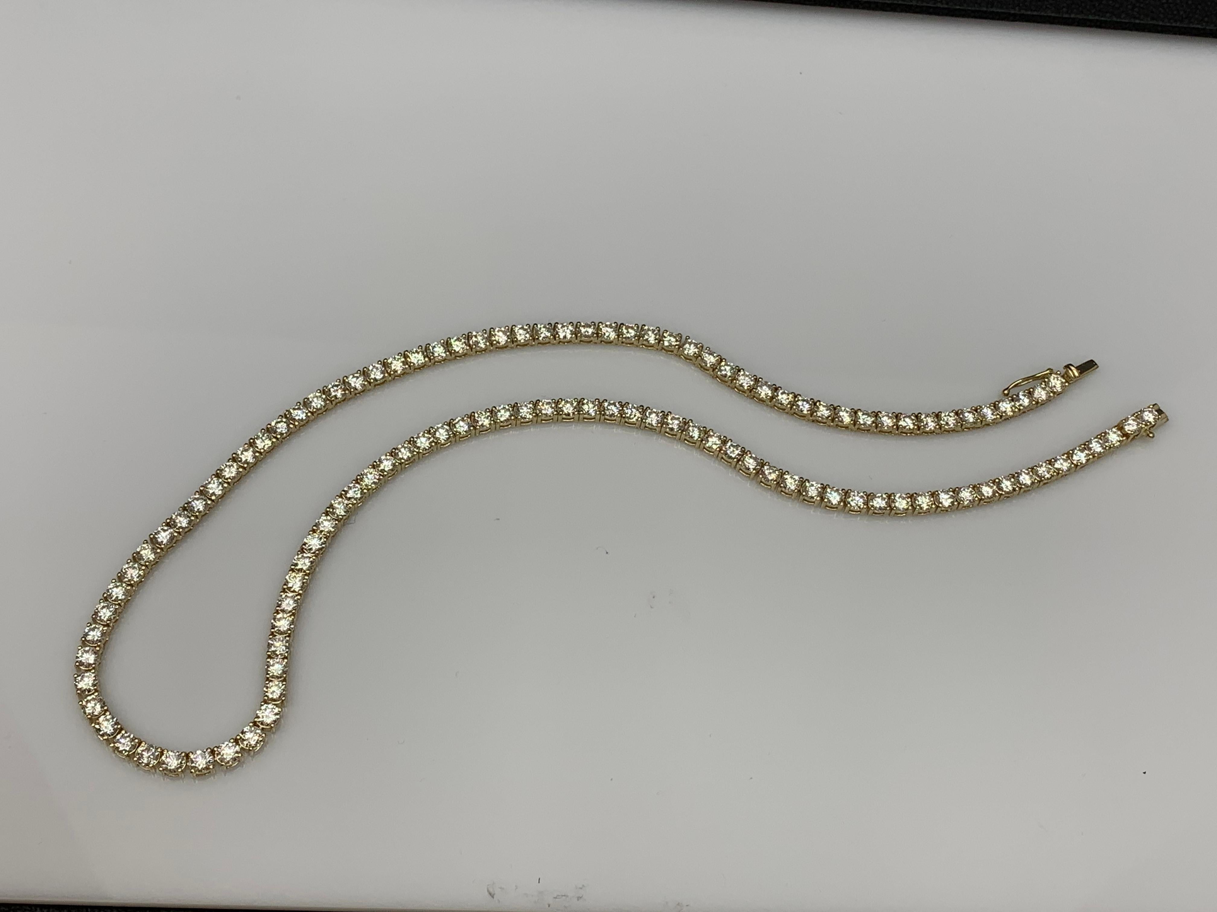 18 Carat Diamond Tennis Necklace in 14K Yellow Gold For Sale 7