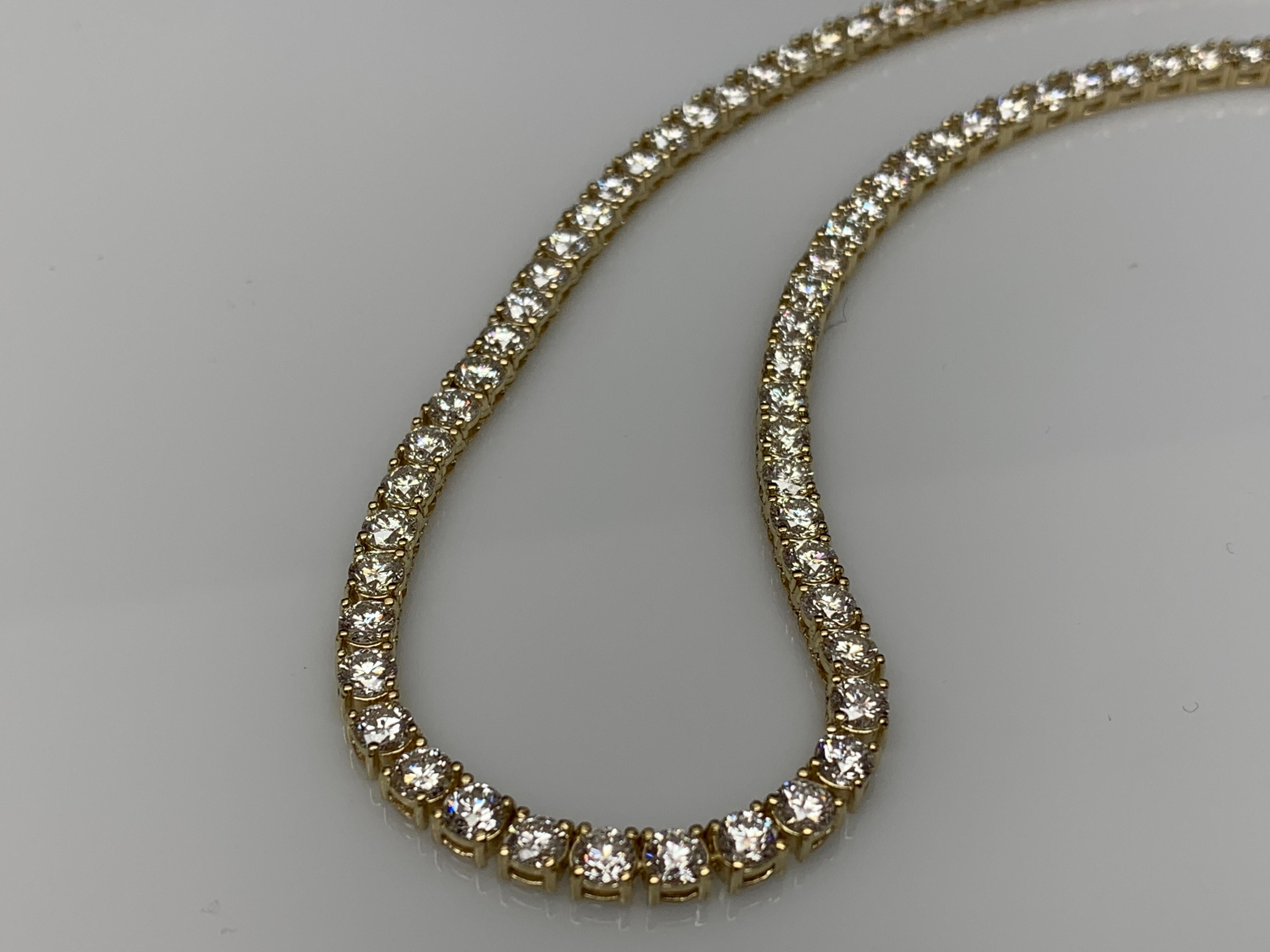 18 Carat Diamond Tennis Necklace in 14K Yellow Gold For Sale 8