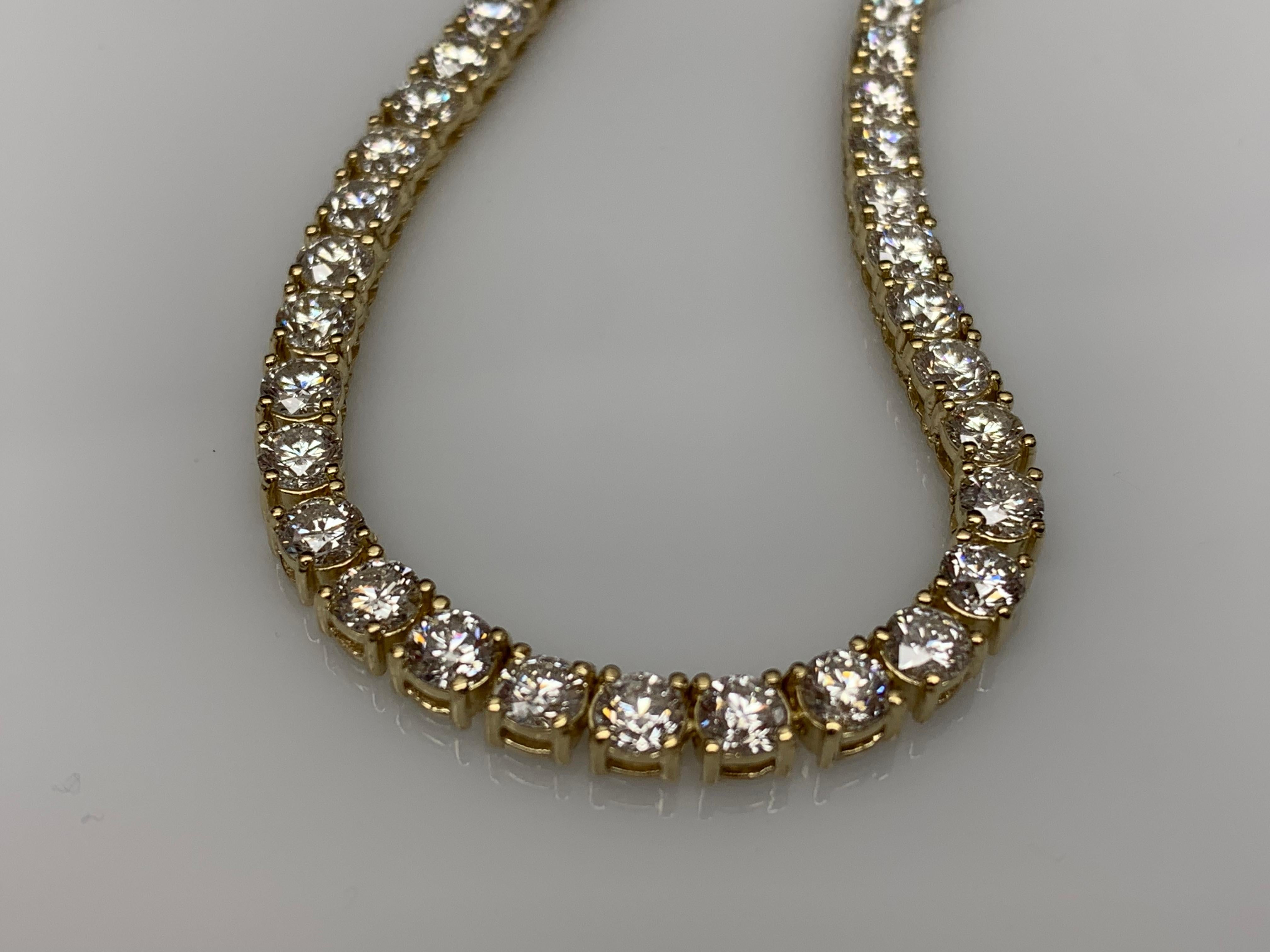 18 Carat Diamond Tennis Necklace in 14K Yellow Gold For Sale 9