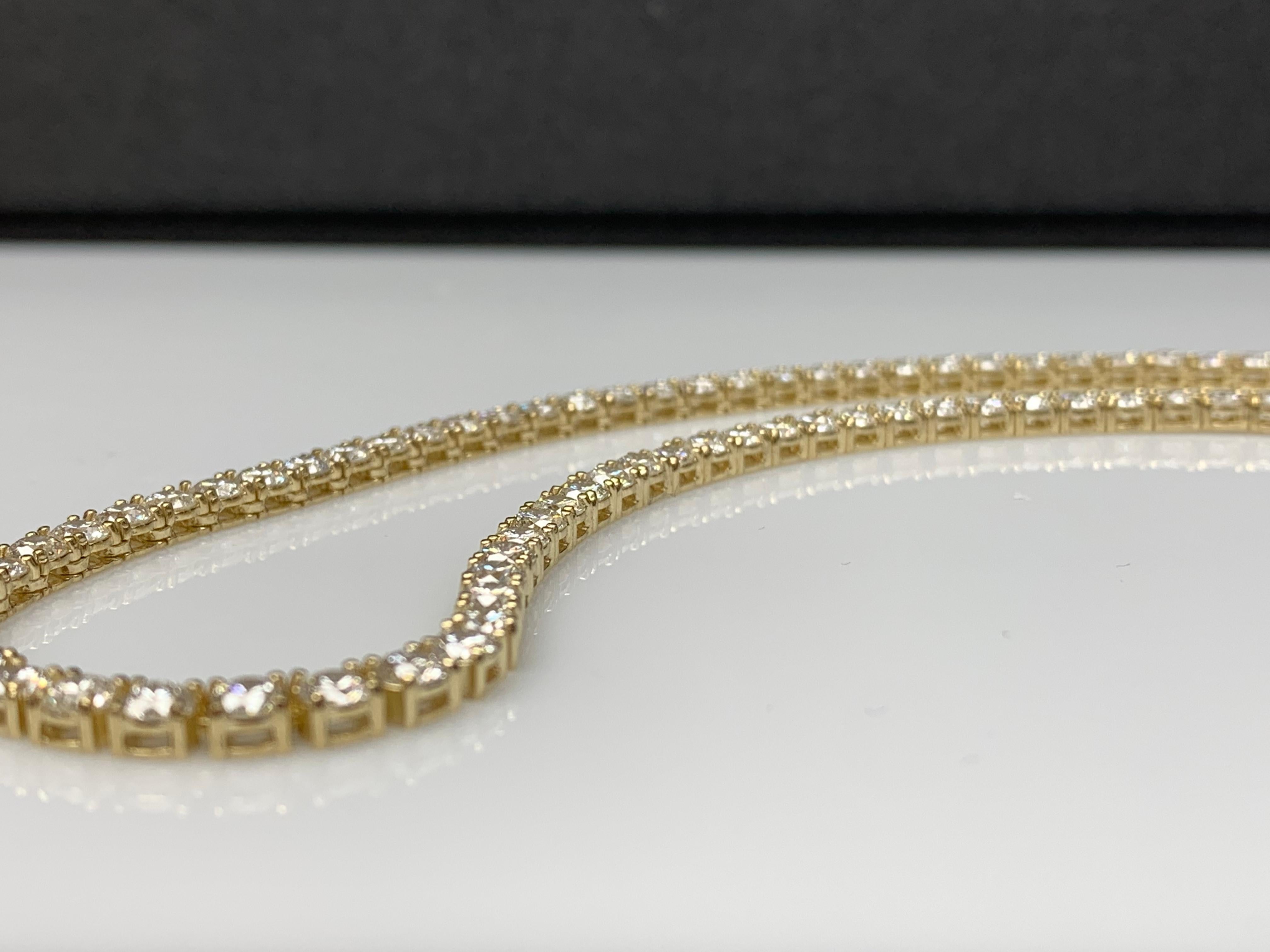 18 Carat Diamond Tennis Necklace in 14K Yellow Gold For Sale 10