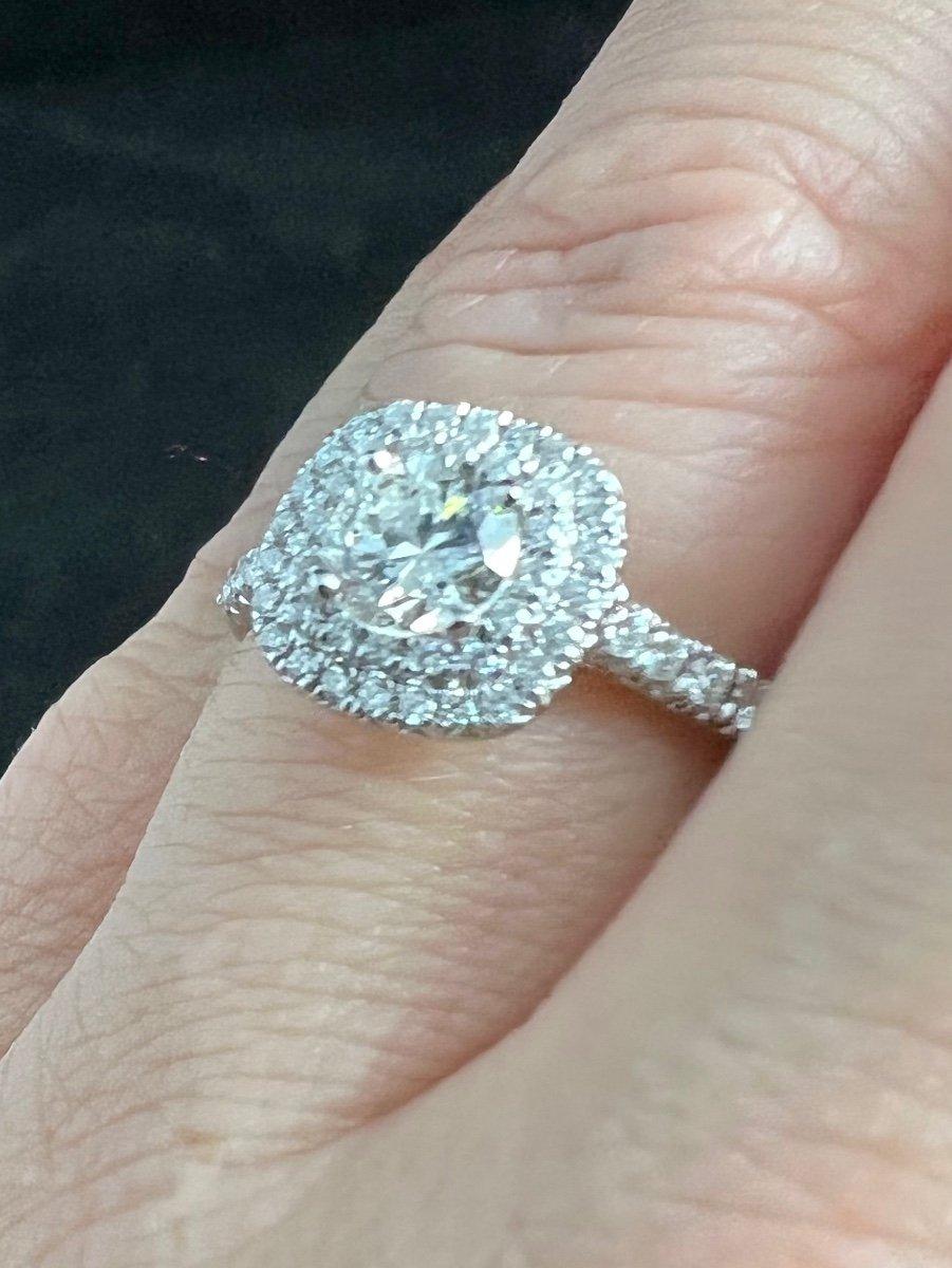 18 carat Engagement gold ring, 0.94 carat Diamond and Brilliants 1