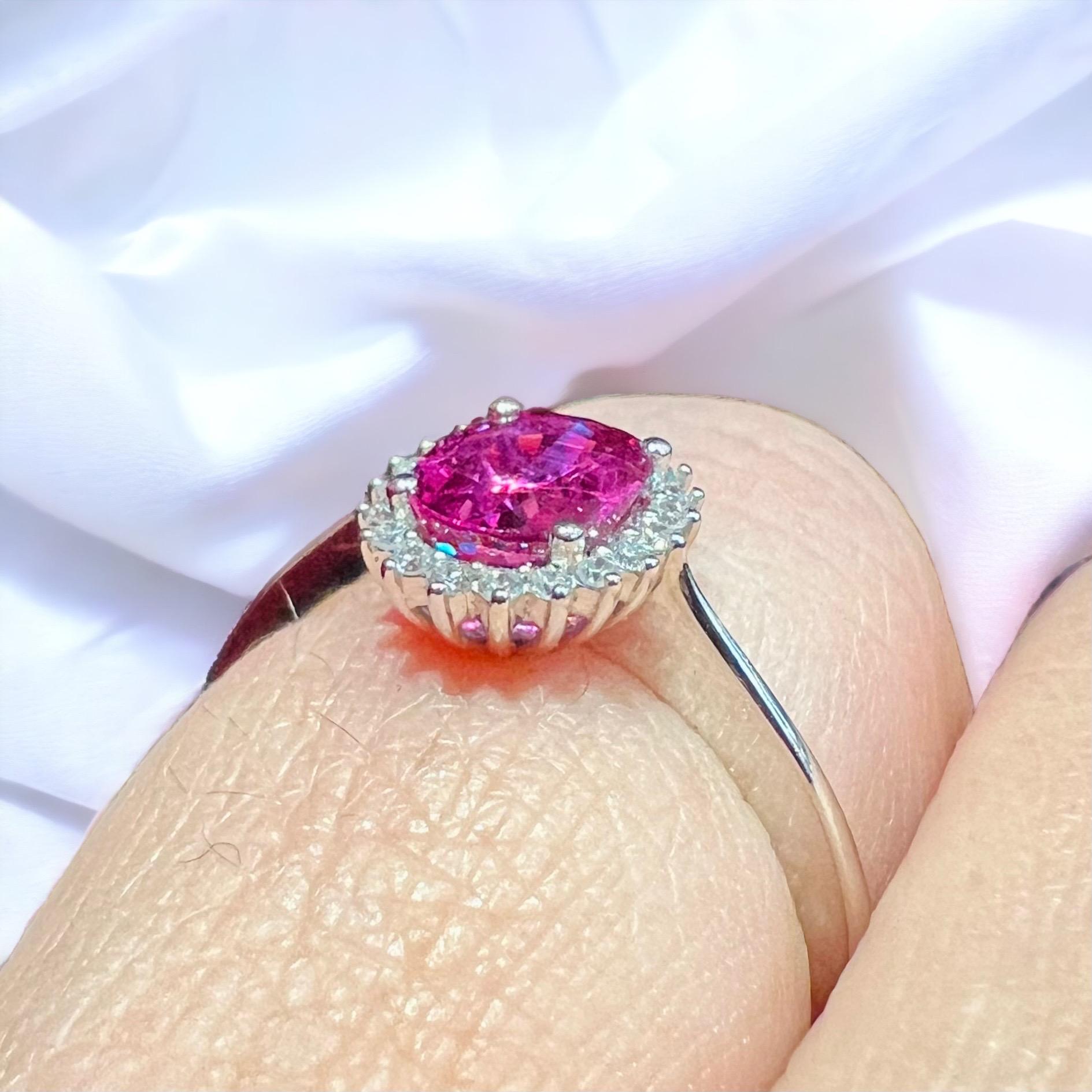18 Carat Engagement Ring Set Pink Sapphire Surrounded by Diamonds For Sale 6
